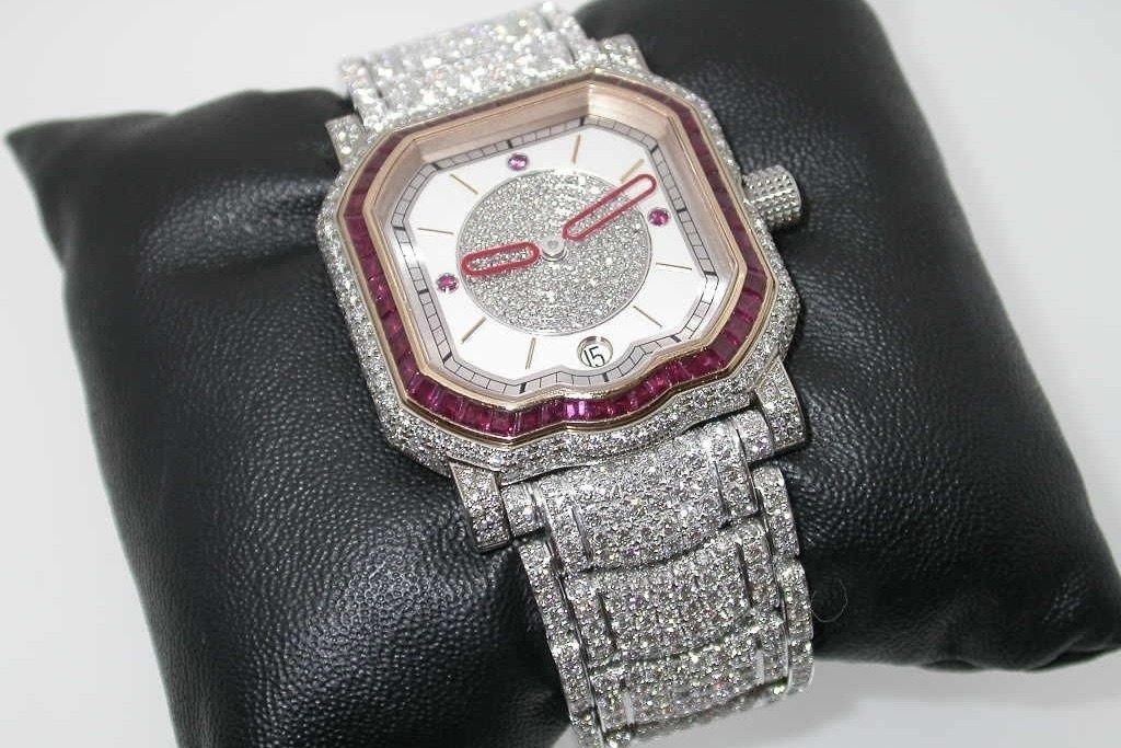 Dong ho doc ban trieu USD chiem song tuan qua hinh anh