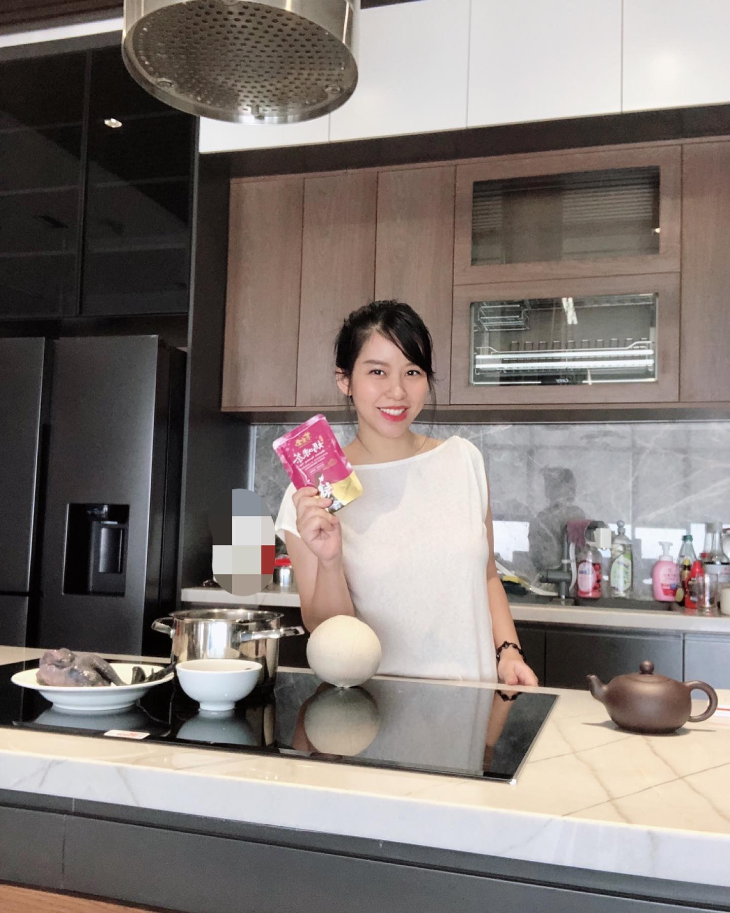 gia dung thong minh,  penthouse ha noi,  may rua bat Bosch,  hut bui dyson,  hut bui deebot,  he thong smarthome,  hang tram trieu dong, khong gian song tien nghi,  robot lau nha, tu hap say quan ao,  LG Styler anh 1