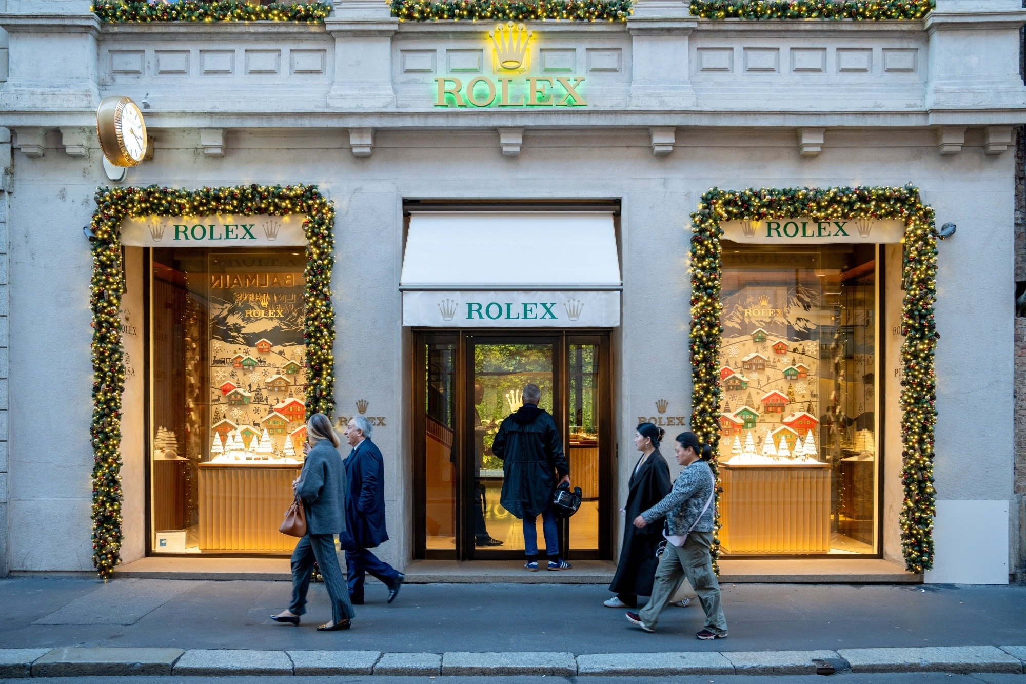 Giá Rolex,  đồng hồ Rolex,  Rolex giảm giá,  znews đồng hồ,  tin tức đồng hồ,  đồng hồ xa xỉ ảnh 2 Gia Rolex,  dong ho Rolex,  Rolex giam gia,  znews dong ho,  tin tuc dong ho,  dong ho xa xi anh 2