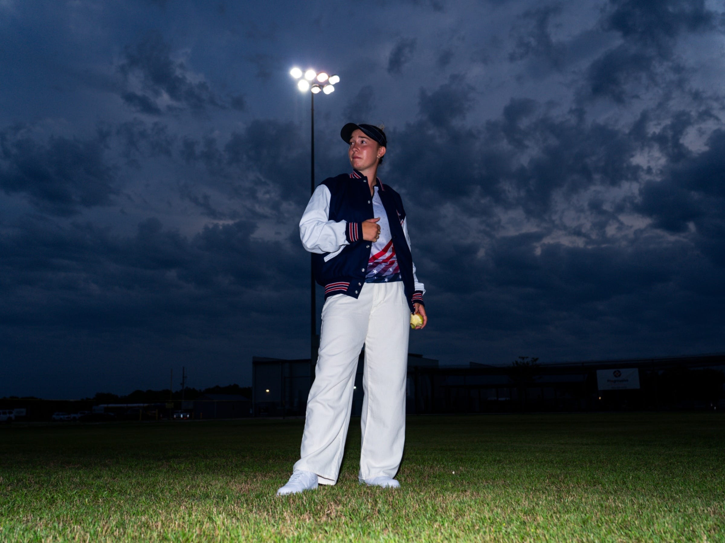 Olympic Paris 2024,  the van hoi 2024,  cung thu olympic,  Casey Kaufhold,  cung thu My,  gen Z My,  znews olympic anh 7