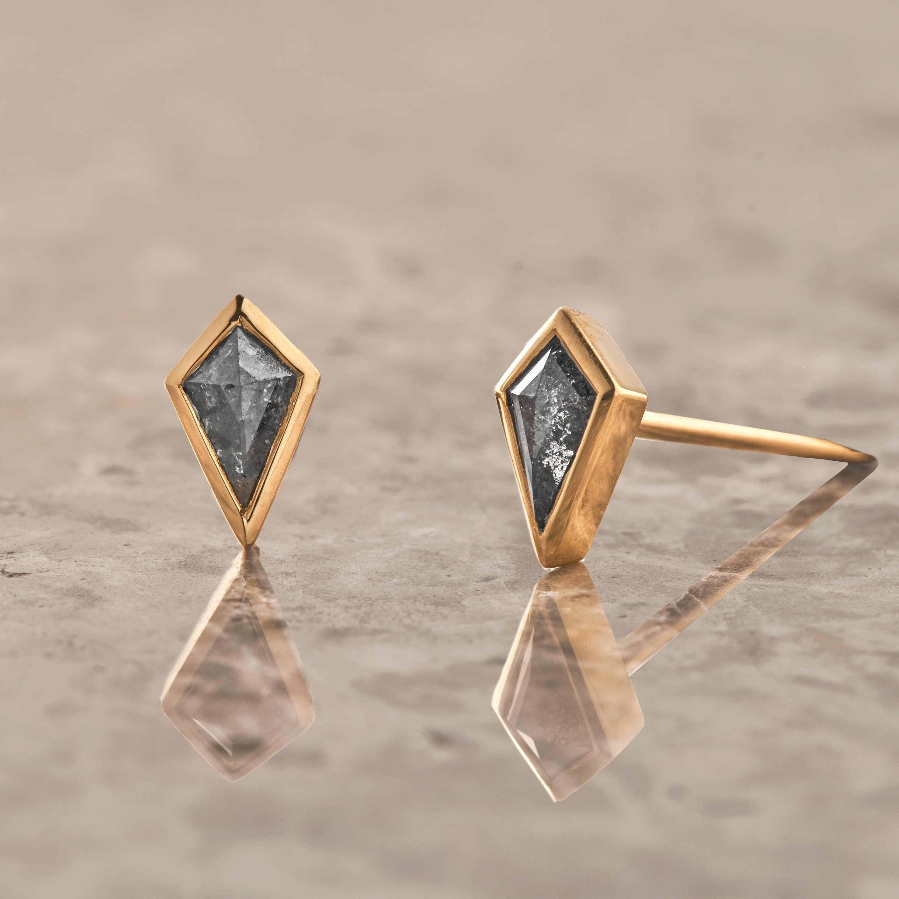 Hello Kitty, kim cương Hello Kitty, znews, trang sức cao cấp, House of Gems, znews trang sức ảnh 5 Hello Kitty, kim cuong Hello Kitty, znews, trang suc cao cap, House of Gems, znews trang suc anh 5