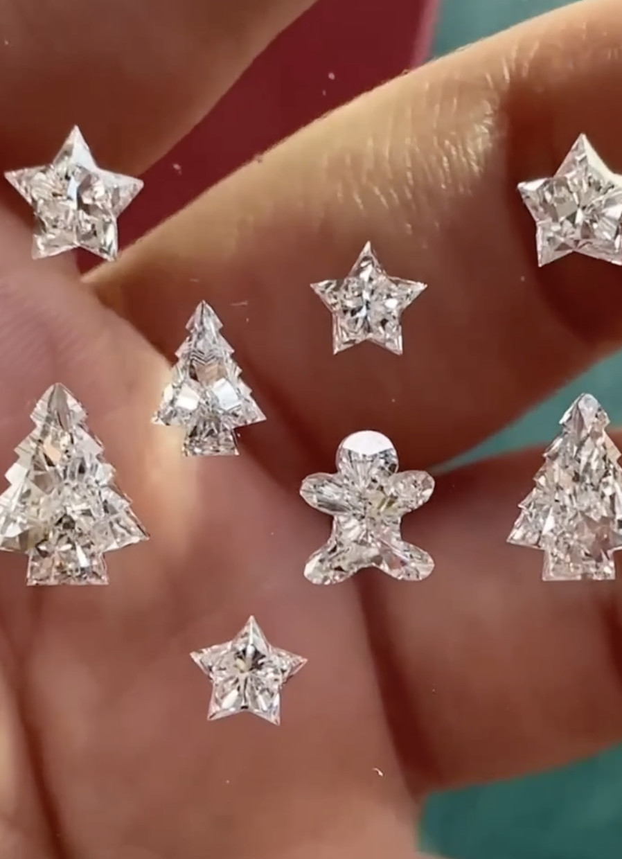 Hello Kitty, kim cương Hello Kitty, znews, trang sức cao cấp, House of Gems, znews trang sức ảnh 10 Hello Kitty, kim cuong Hello Kitty, znews, trang suc cao cap, House of Gems, znews trang suc anh 10