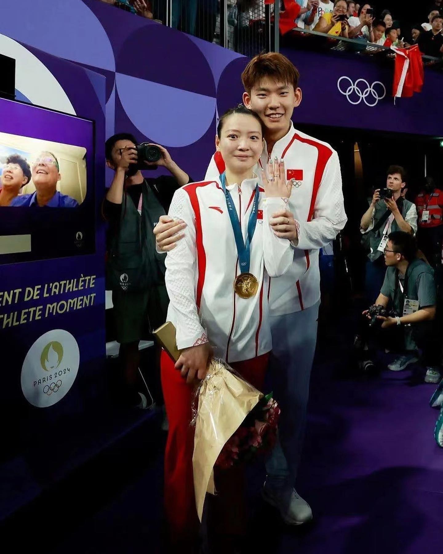 Olympic paris 2024,  Thế vận hội Paris,  znews olympic,  znews thể thao,  olympic cầu hôn,  Huang Ya Qiong,  Liu Yuchen,  tỏ tình olympic ảnh 2 Olympic paris 2024,  The van hoi Paris,  znews olympic,  znews the thao,  olympic cau hon,  Huang Ya Qiong,  Liu Yuchen,  to tinh olympic anh 2