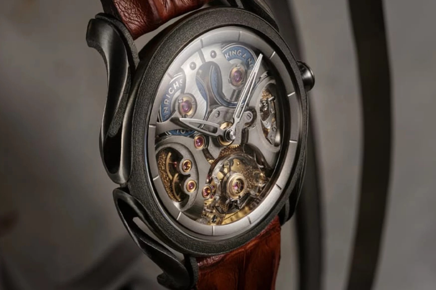 Dong ho tranh cai,  TAG Heuer,  Carrera Chronograph Seafarer,  dong ho 42 mm,  Audemars Piguet,  Holthinrichs,  znews dong ho,  dong ho tphcm,  dong ho ha noi anh 1