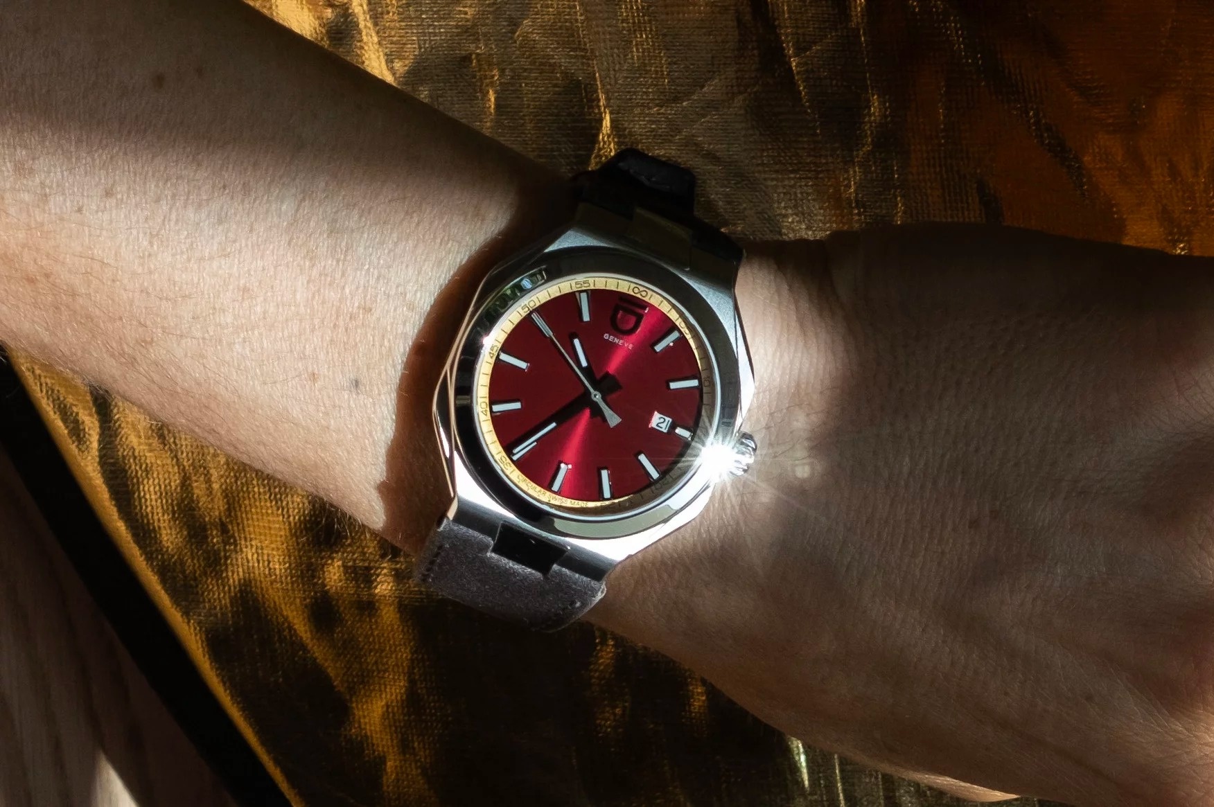 Dong ho tranh cai,  TAG Heuer,  Carrera Chronograph Seafarer,  dong ho 42 mm,  Audemars Piguet,  Holthinrichs,  znews dong ho,  dong ho tphcm,  dong ho ha noi anh 9