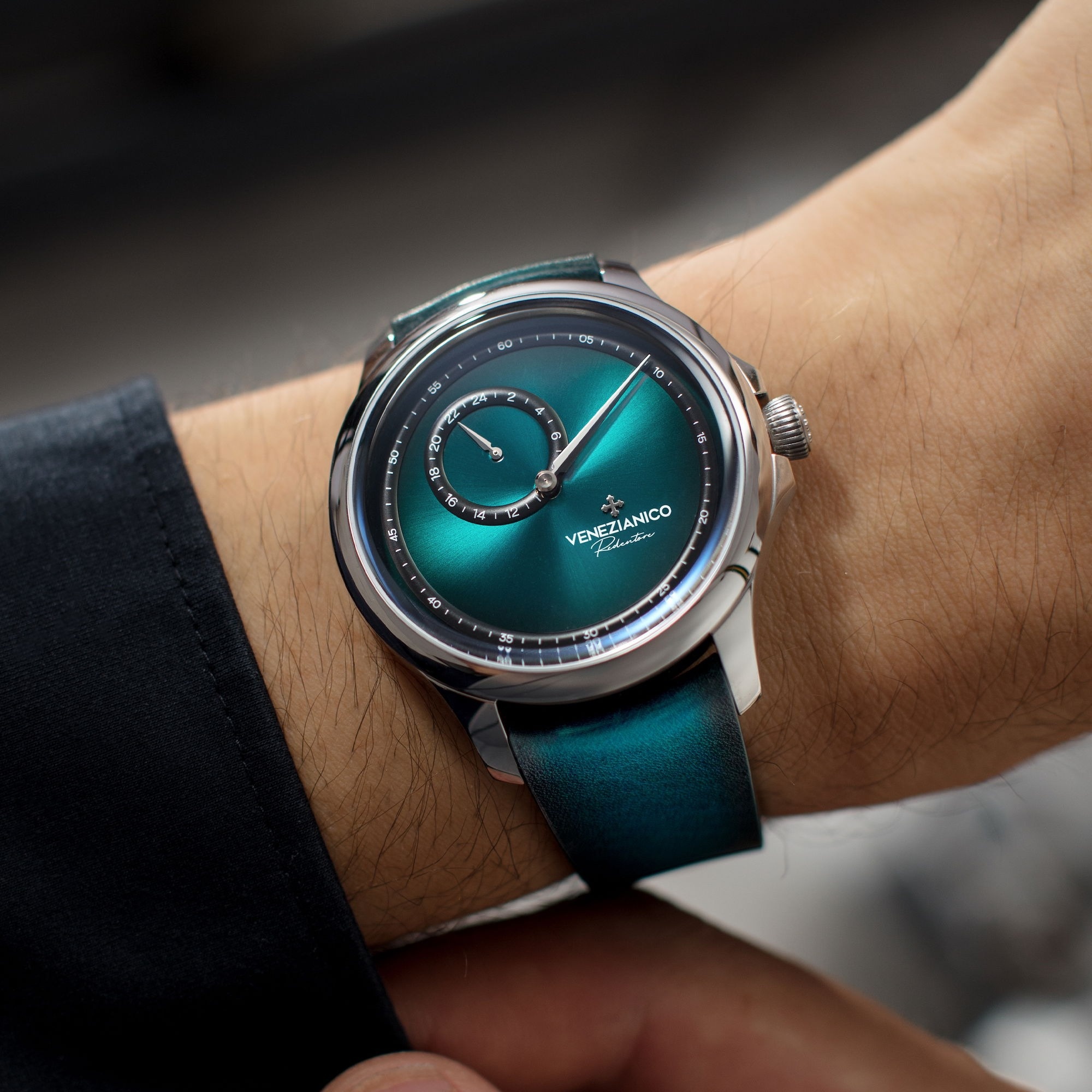 Dong ho tranh cai,  TAG Heuer,  Carrera Chronograph Seafarer,  dong ho 42 mm,  Audemars Piguet,  Holthinrichs,  znews dong ho,  dong ho tphcm,  dong ho ha noi anh 10