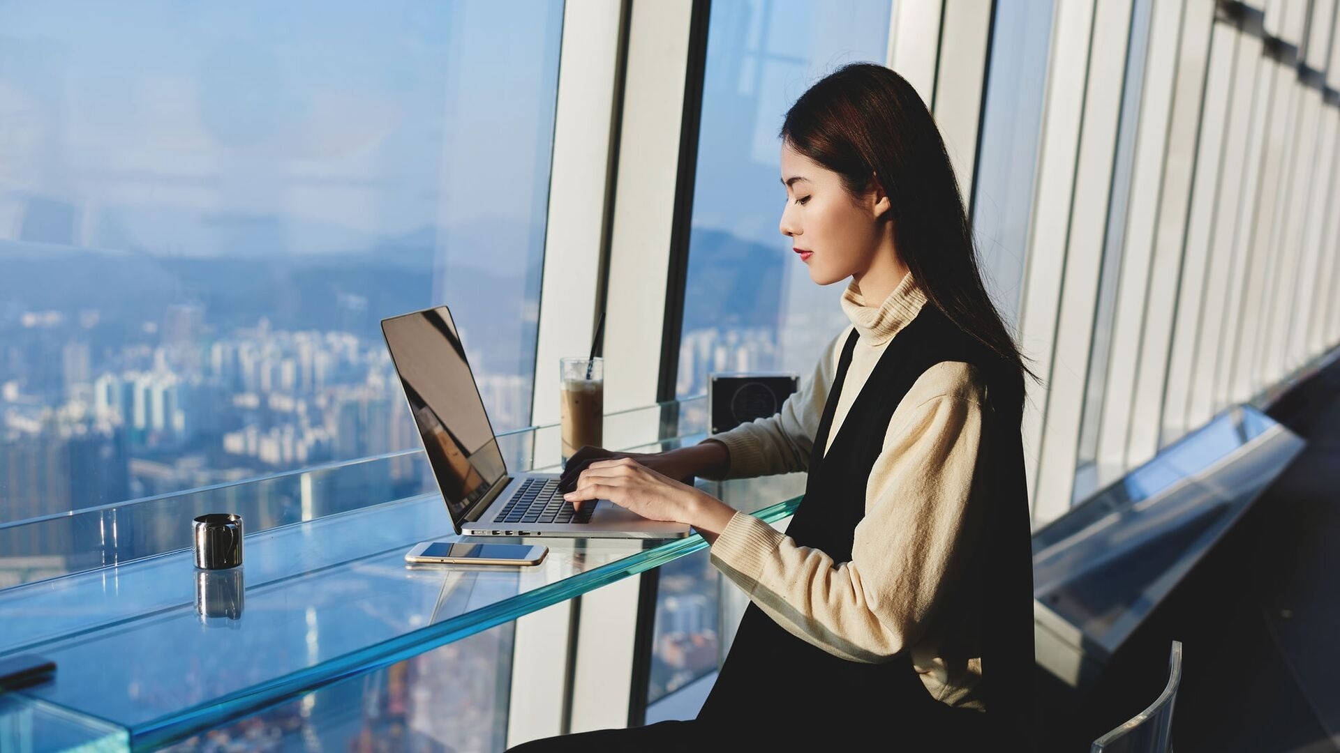 karoshi là gì, xklđ nhật bản, znews việc làm,  làm việc đến chết, tuần làm việc 4 ngày, người lao động Nhật Bản ảnh 3 karoshi la gi, xkld nhat ban, znews viec lam,  lam viec den chet, tuan lam viec 4 ngay, nguoi lao dong Nhat Ban anh 3