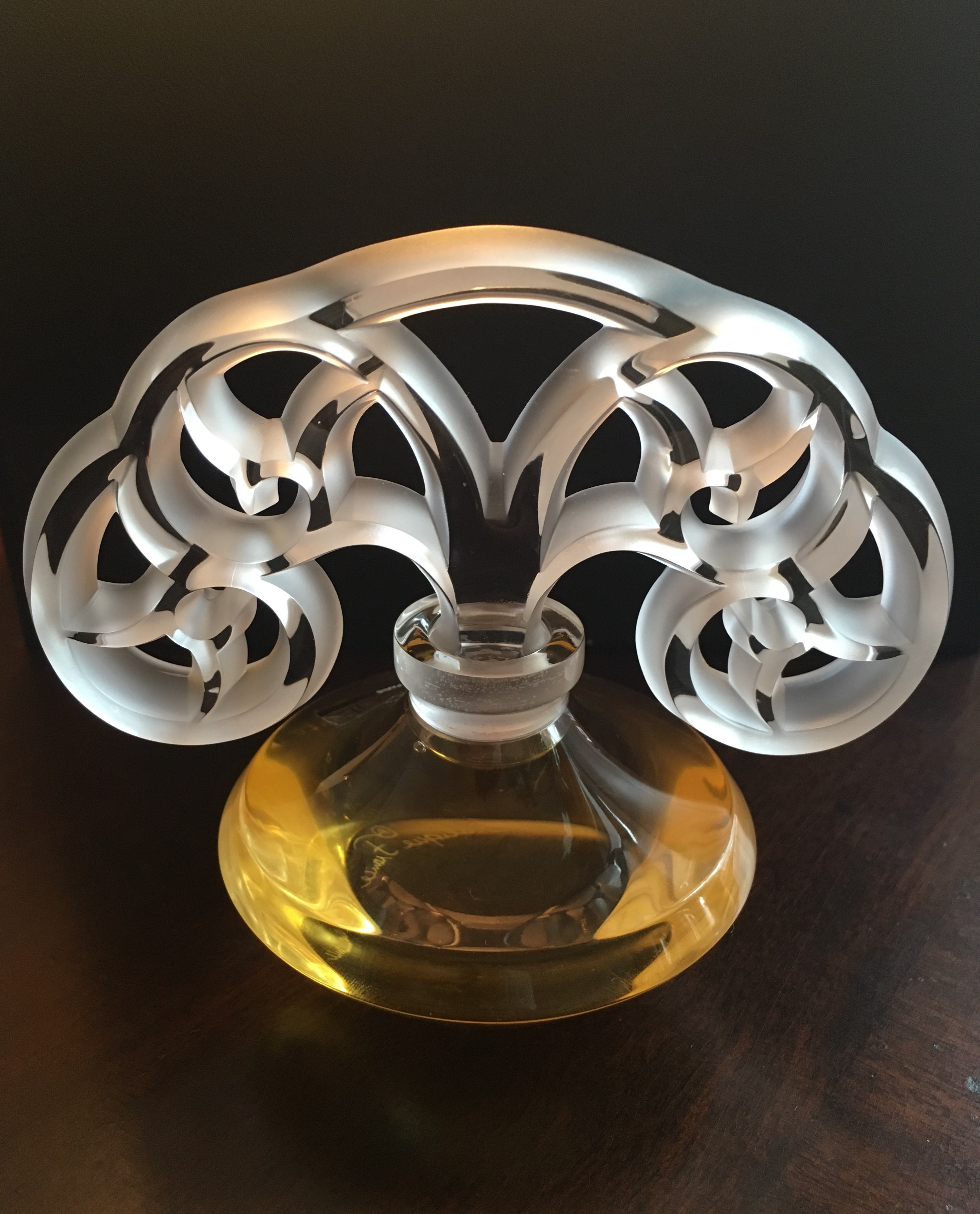 nuoc hoa xa xi,  nuoc hoa dat nhat,  Roja Haute Luxe,  Clive Christian,  Tom Ford,  nuoc hoa anh 5