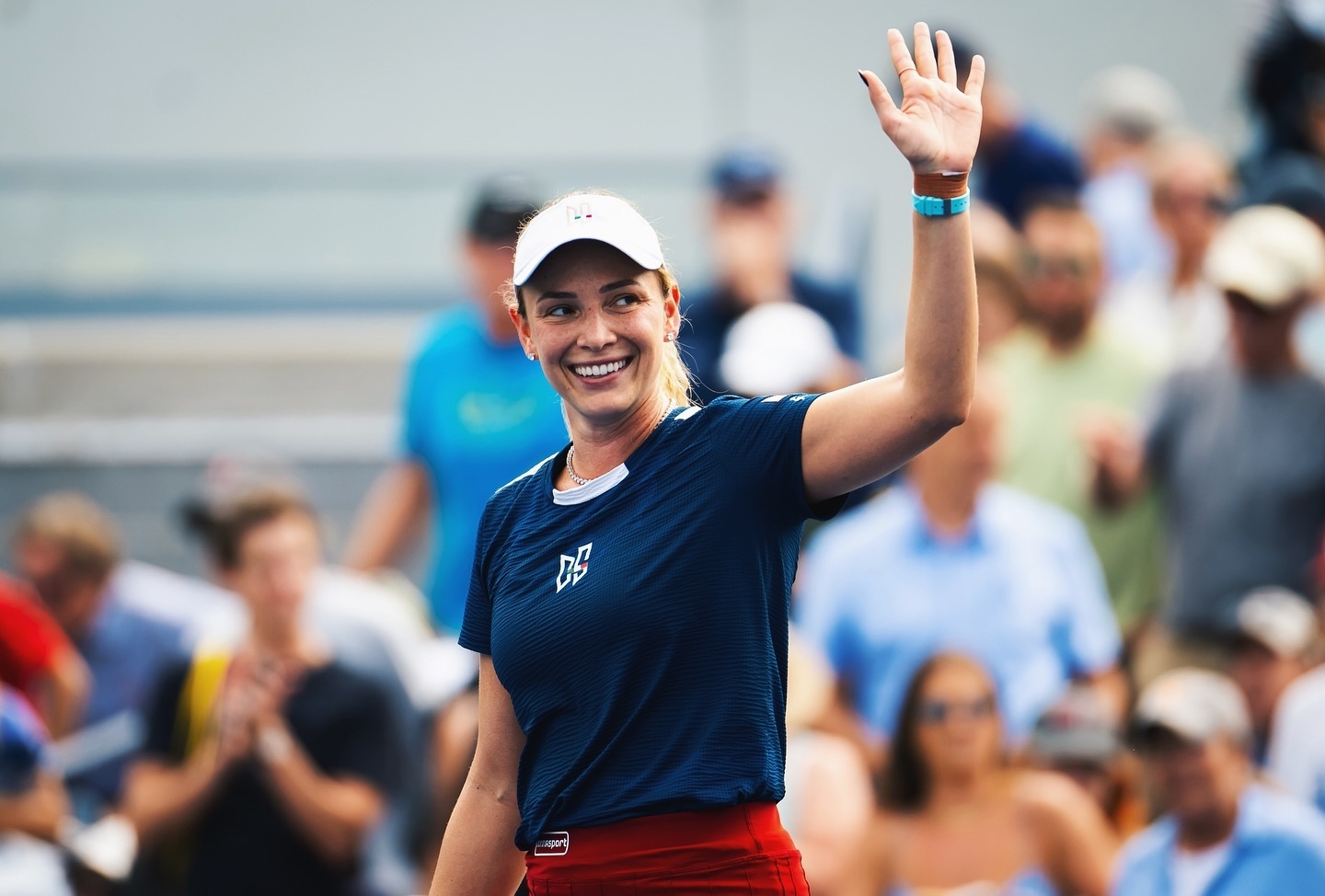 vo dich us open,  Jannik Sinner la ai,  Roger Federer,  Serena Williams,  Naomi Osaka,  dong ho Audemars Piguet,  dong ho Rolex,  US Open 2024,  znews dong ho, quan vot my mo rong anh 1