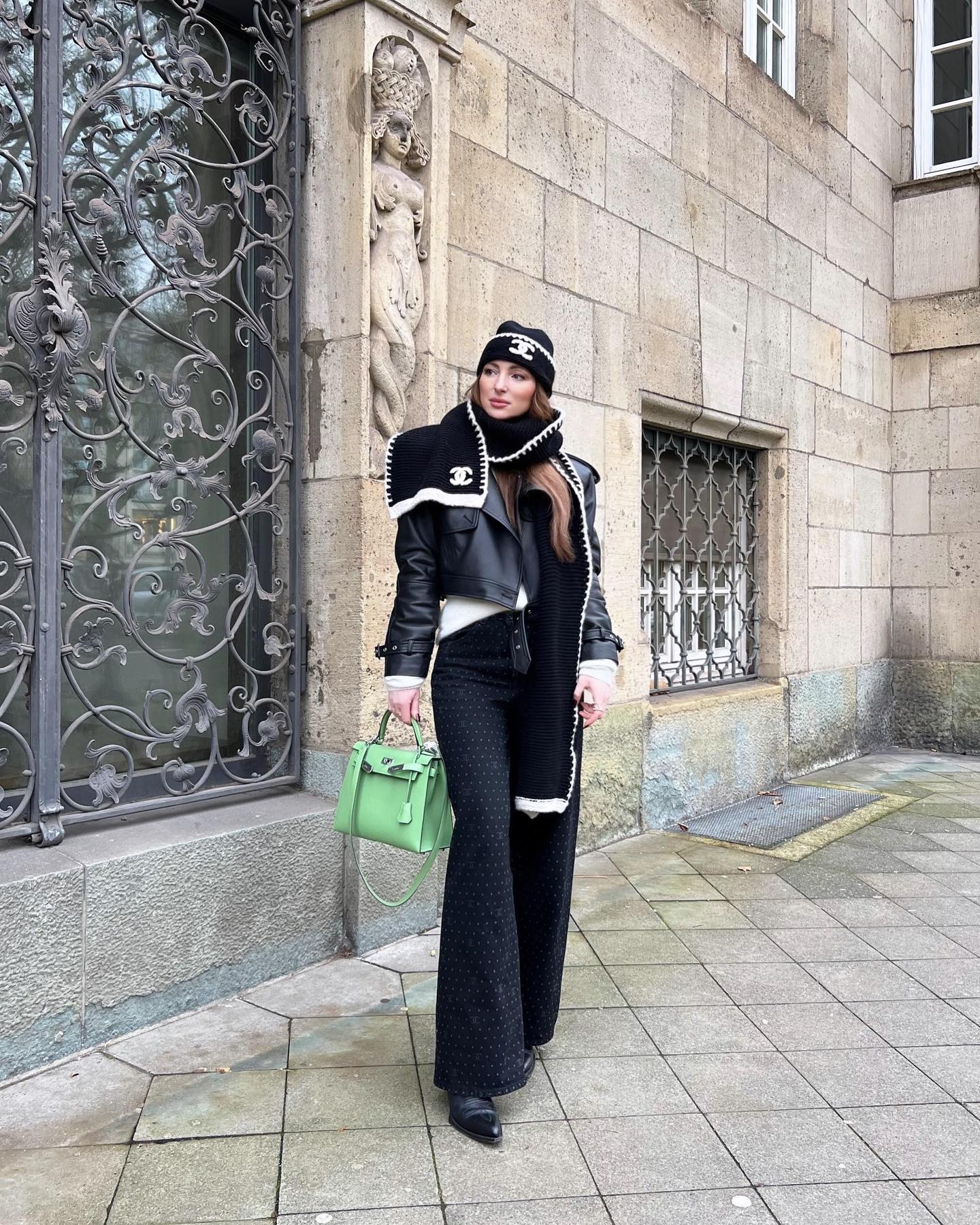 dong ho Rolex,  Hermes,  Ferrari,  Chanel Classic Flap,  hang xa xi,  znews thoi trang,  thi truong xa xi,  tieu dung pho truong anh 3