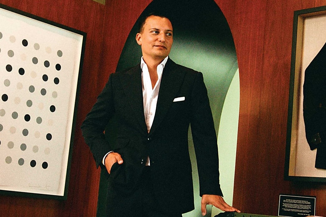 Chi 12.000 USD/nam de mua sam voi gioi sieu giau hinh anh