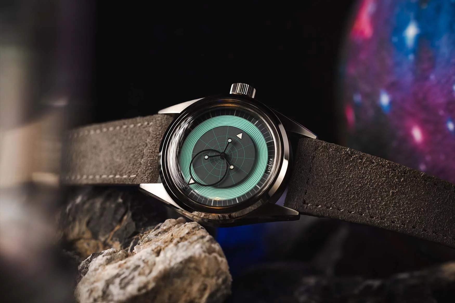 Lorier_x_worn_and_wound_astra_st.jpg