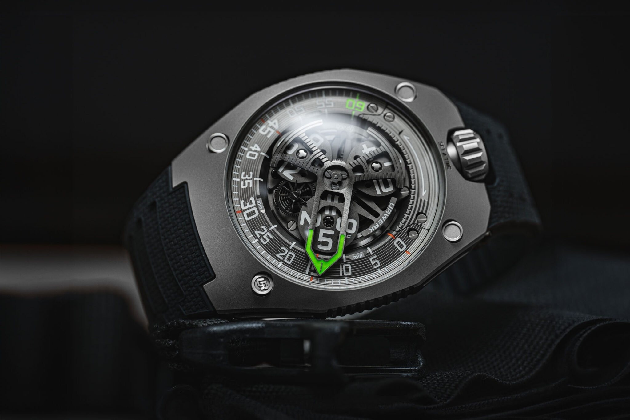 On Wrist znews,  đồng hồ tuần,  Patek Philippe,  Patek Philippe Cubitus,  BST Cubitus,  đồng hồ Cubitus ảnh 9 On Wrist znews,  dong ho tuan,  Patek Philippe,  Patek Philippe Cubitus,  BST Cubitus,  dong ho Cubitus anh 9