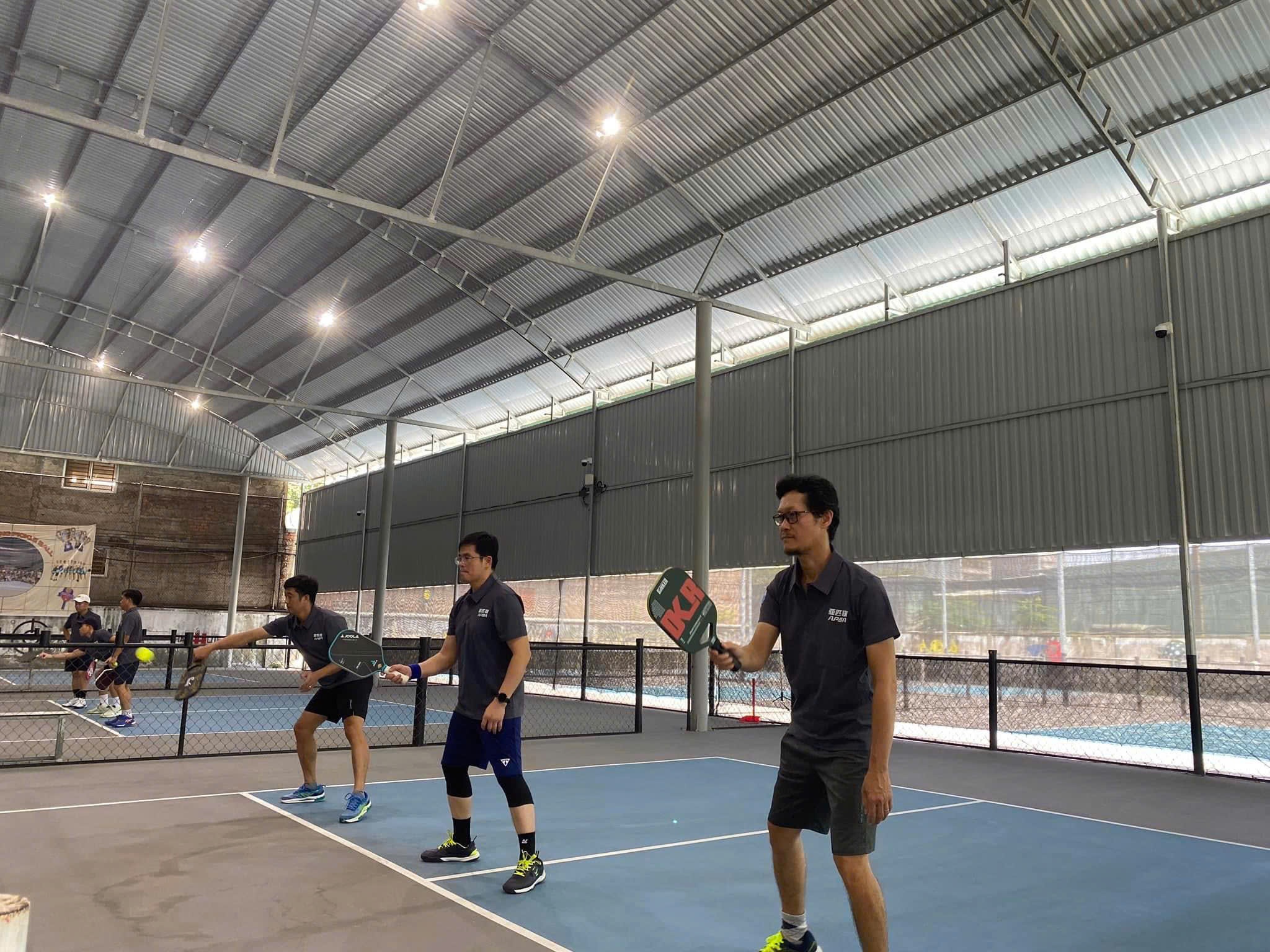 san pickleball,  tennis thanh pickleball,  san tennis tphcm,  pickleball viet nam,  nguoi choi picklebal,  lan song pickleball,  bo mon pickleball,  pickleball znews anh 4