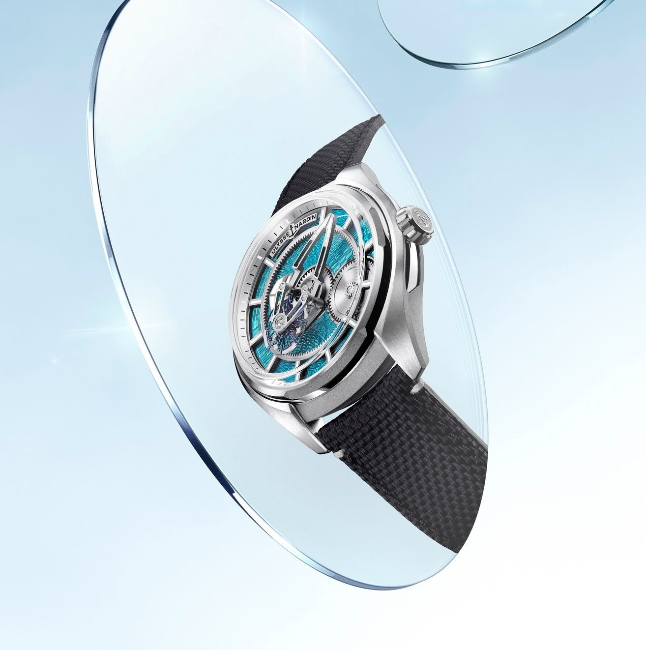 ulysse_nardin_freak_x_enamel_sed.jpg