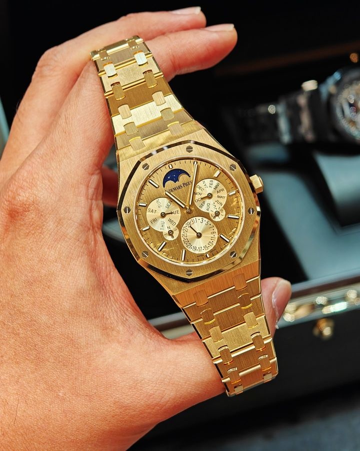 Đồng hồ Audemars Piguet