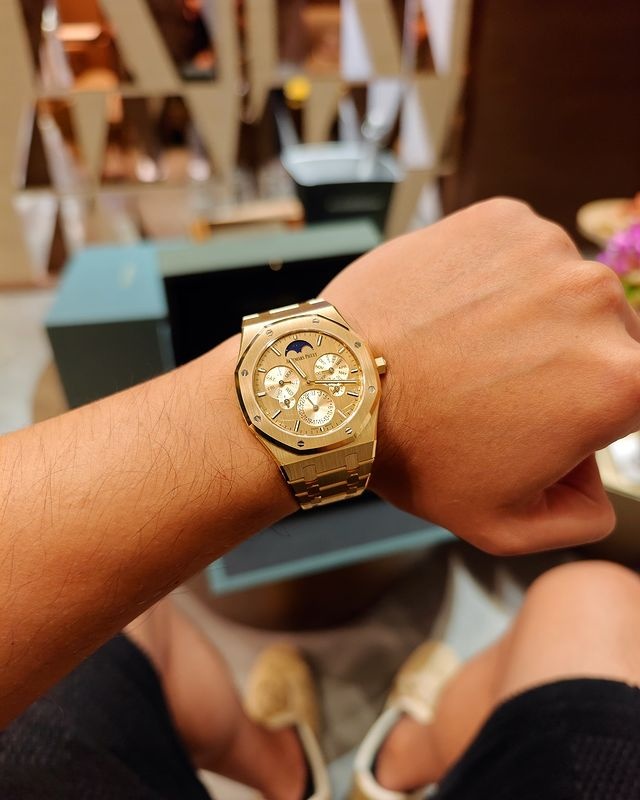 Đồng hồ Audemars Piguet