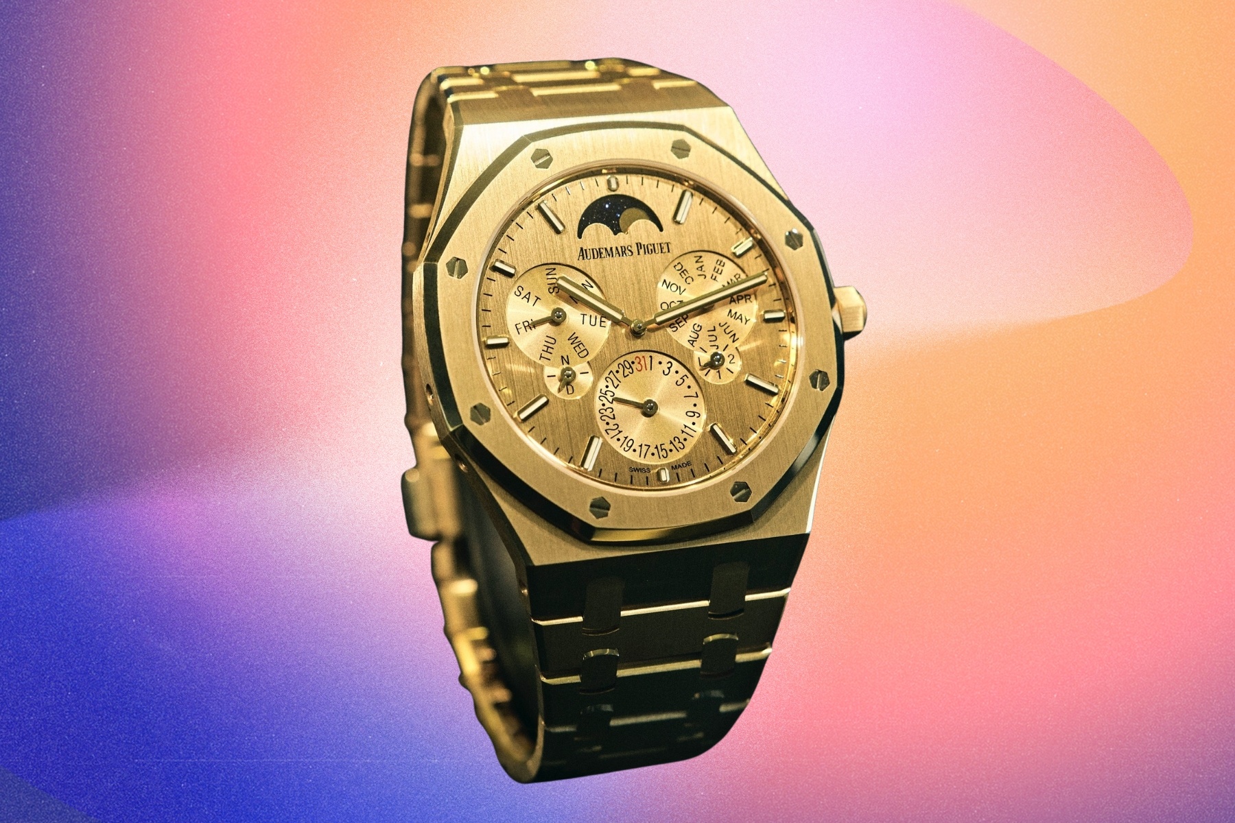 Dong ho vang 18K nguyen khoi 'sieu mong' hinh anh