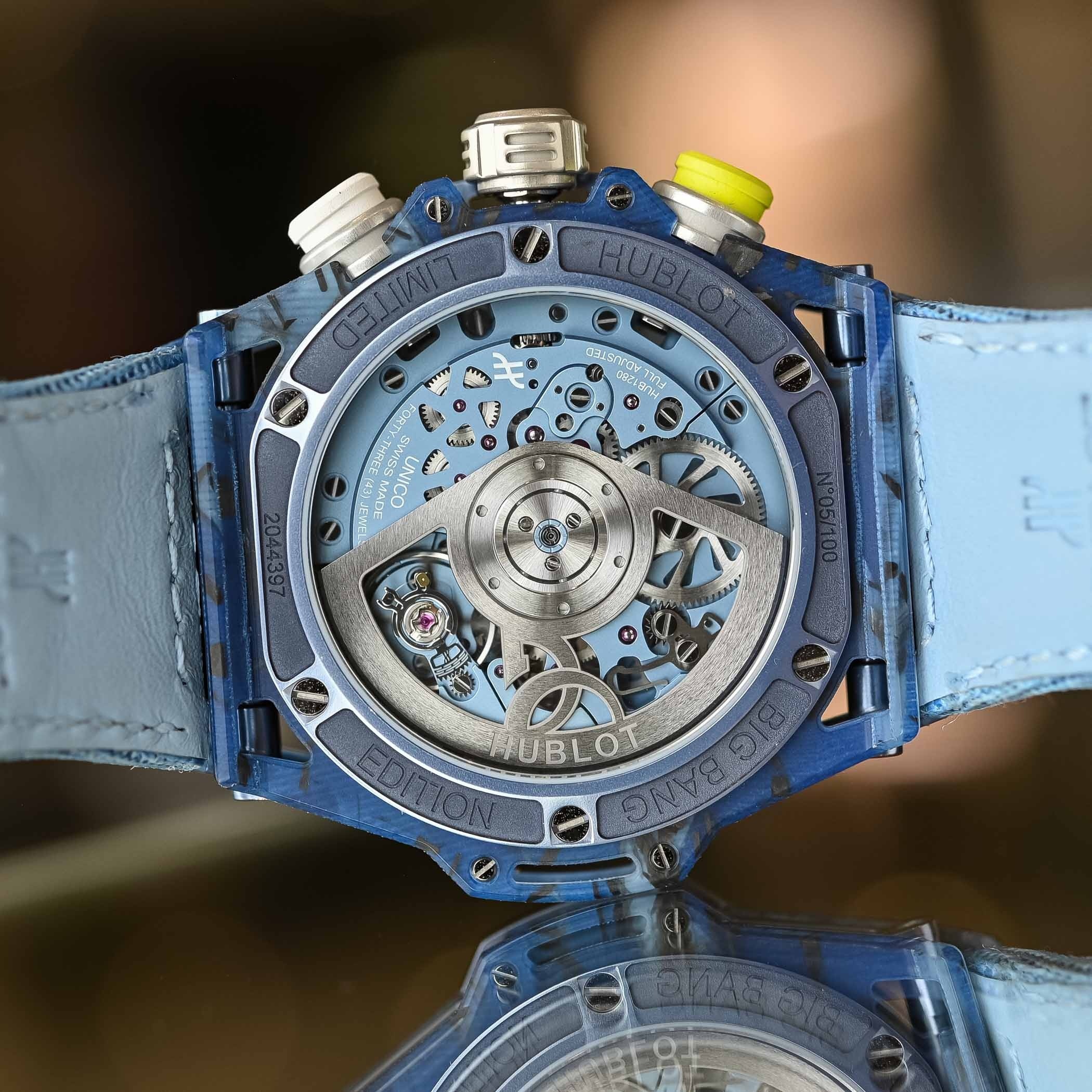 Novak Djokovic la ai,  dong ho Hublot,  dong ho hublot, Big Bang Unico Novak Djokovic,  tay vot tennis,  dong ho xa xi anh 4