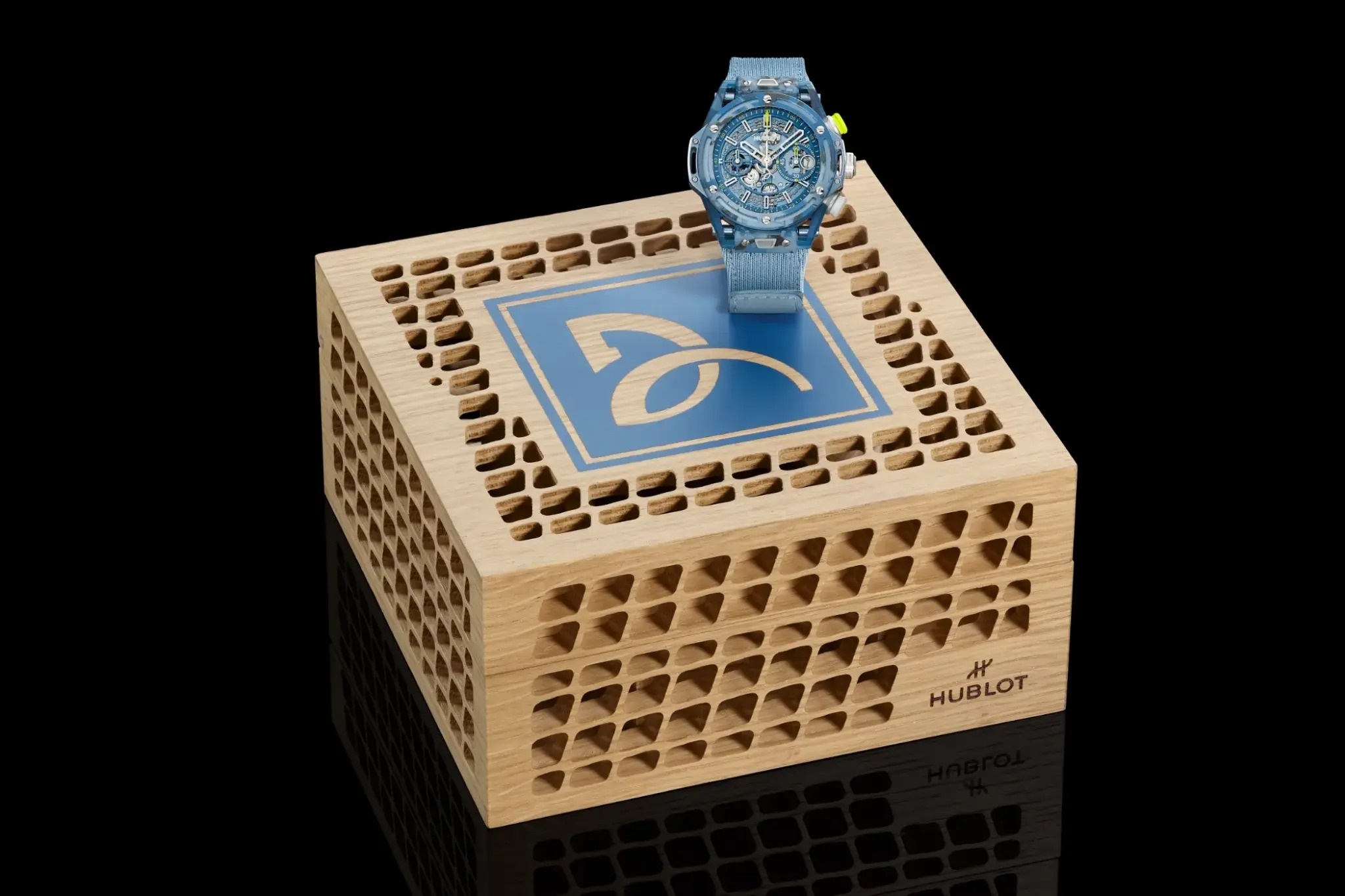 Novak Djokovic la ai,  dong ho Hublot,  dong ho hublot, Big Bang Unico Novak Djokovic,  tay vot tennis,  dong ho xa xi anh 7