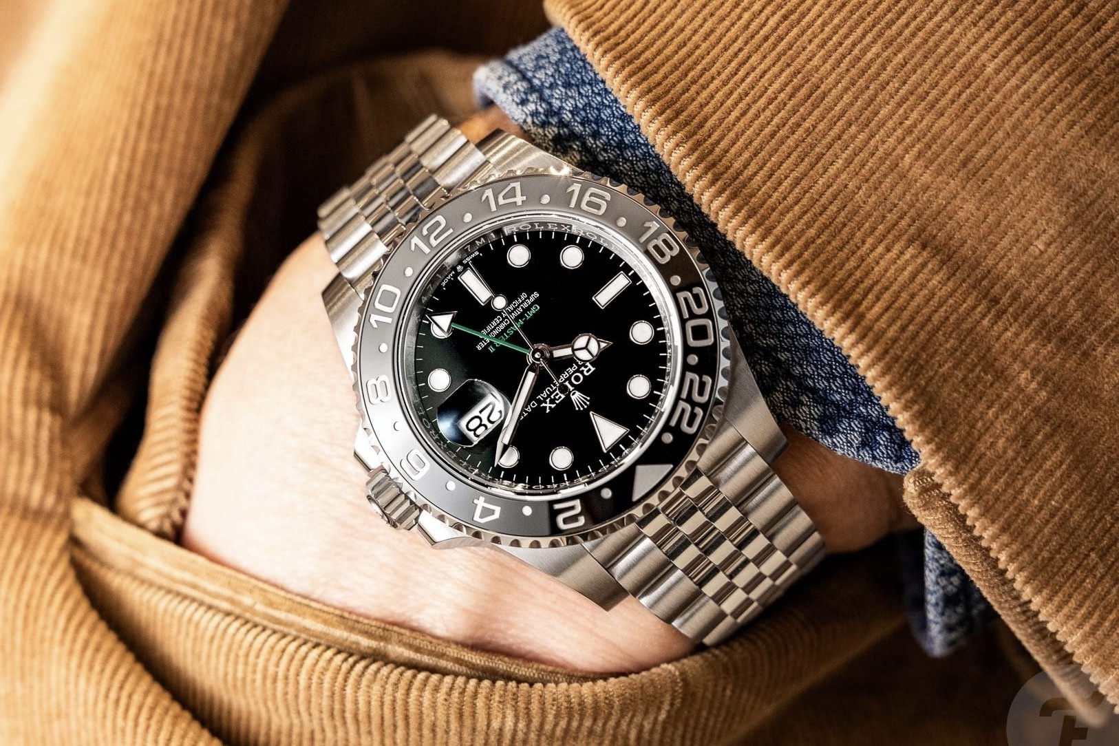 Bitcoin co hoi sinh thi truong dong ho xa xi? hinh anh