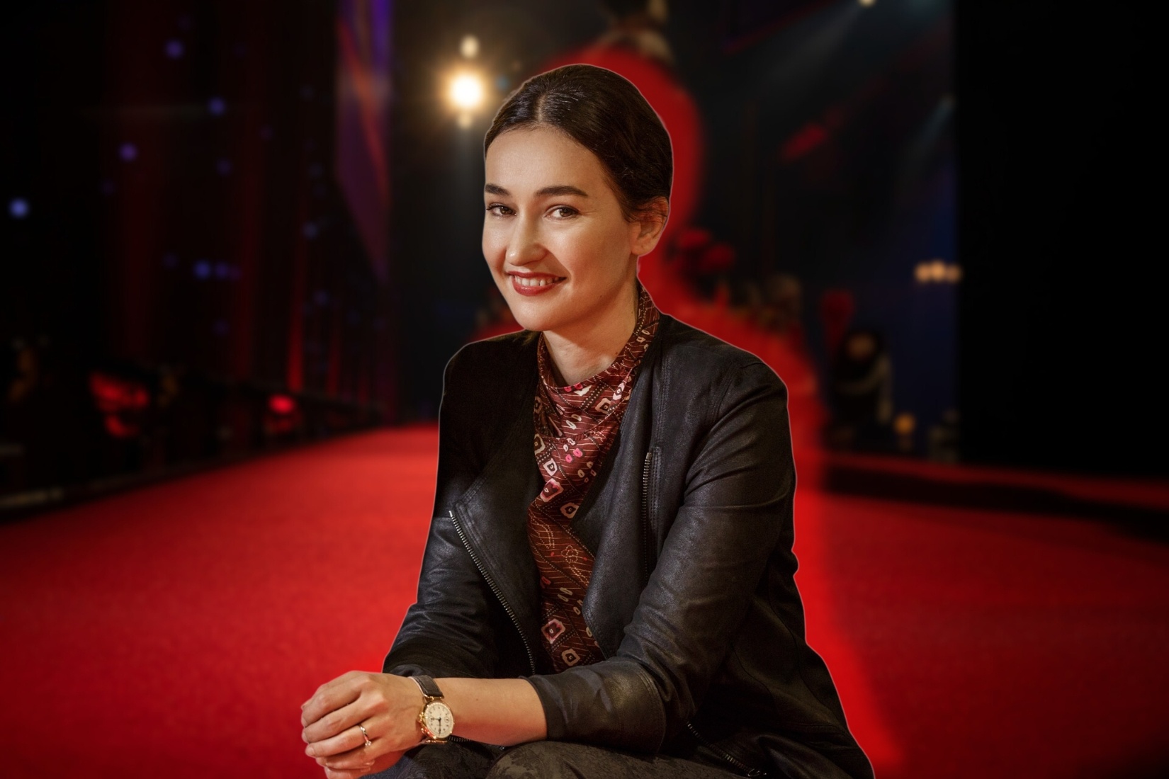 Nguoi phu nu dung sau 'giai Oscar dong ho' hinh anh