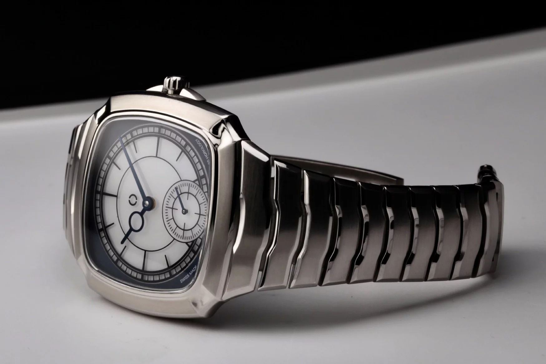 ps_horology_tsuba_blue_bracelet.jpg
