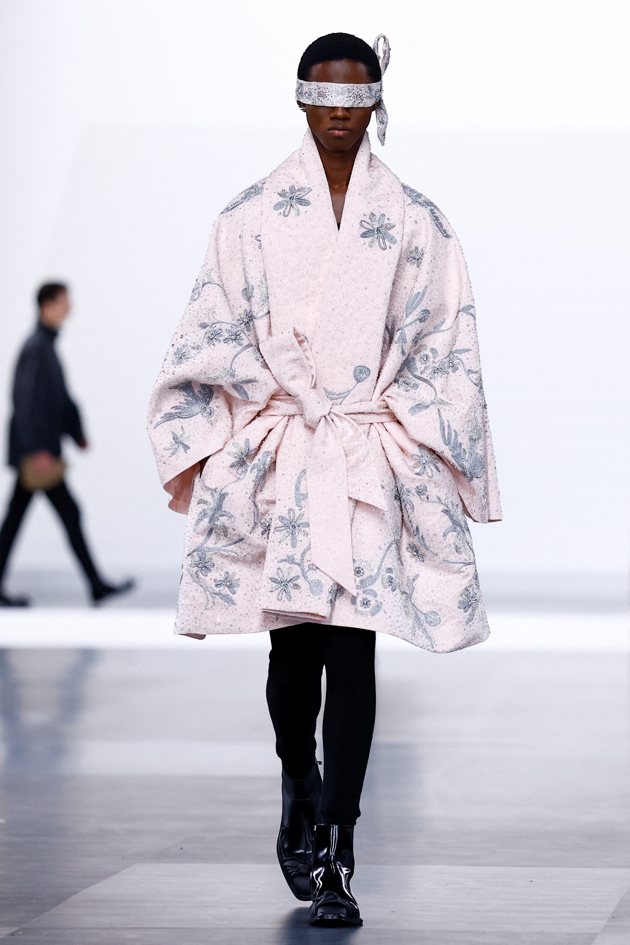 2025_01_24T144942Z_631709818_RC2EGCA2NNTZ_RTRMADP_3_FASHION_PARIS_MENSWEAR_DIOR.JPG