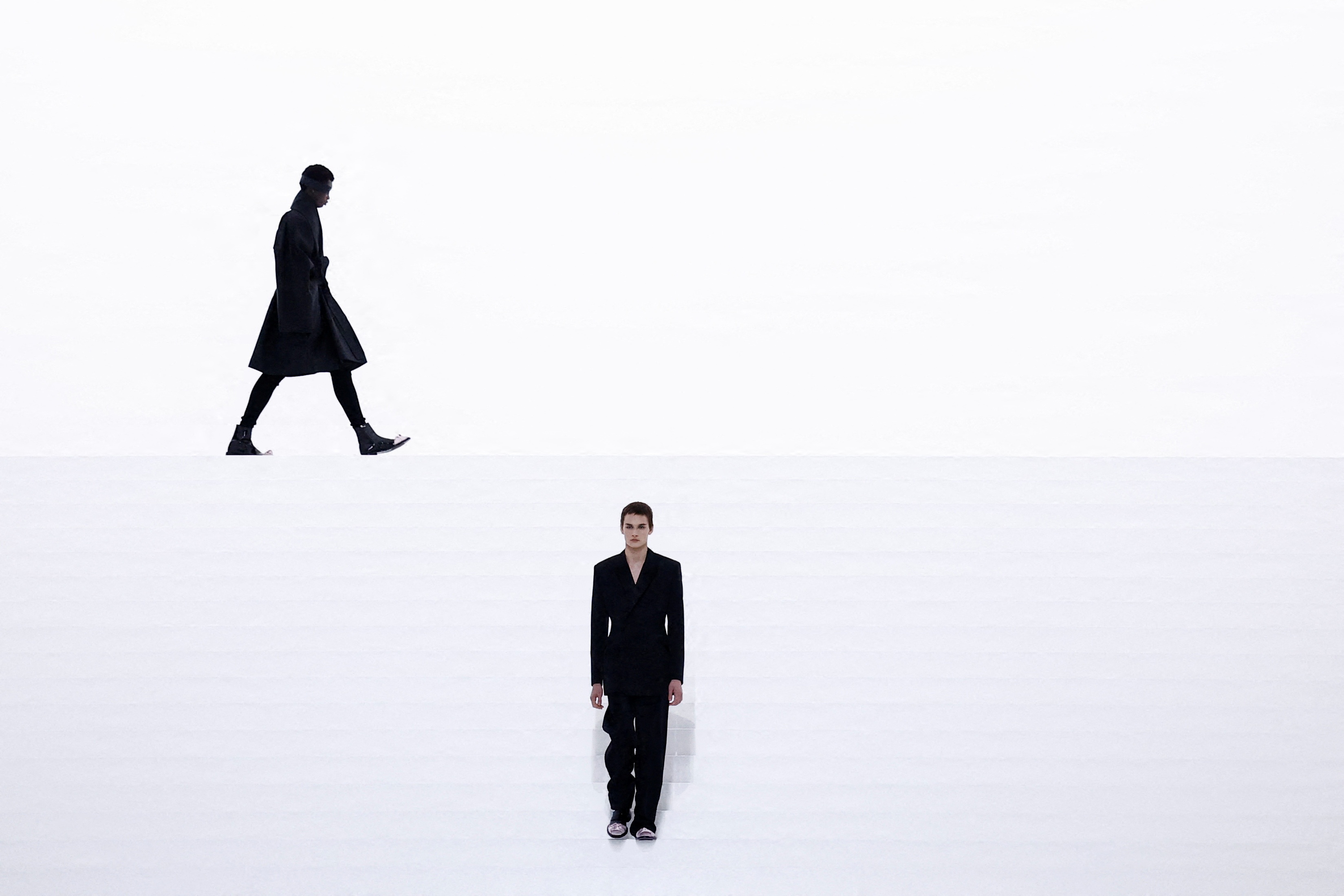 2025_01_24T145155Z_175543509_RC2EGCA8MQ53_RTRMADP_3_FASHION_PARIS_MENSWEAR_DIOR.JPG