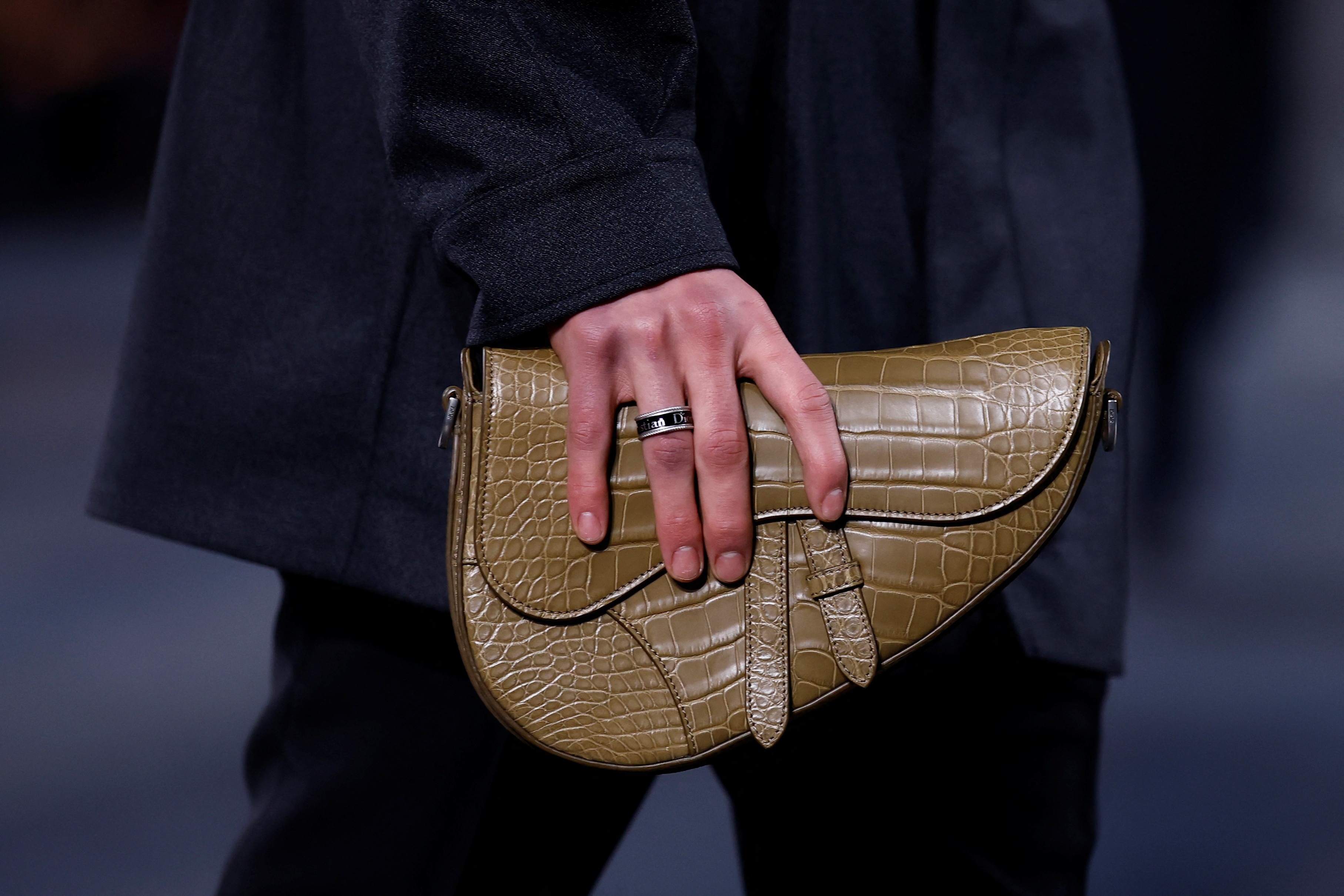 2025_01_24T150651Z_1715282783_RC2EGCA4VSOH_RTRMADP_3_FASHION_PARIS_MENSWEAR_DIOR.JPG
