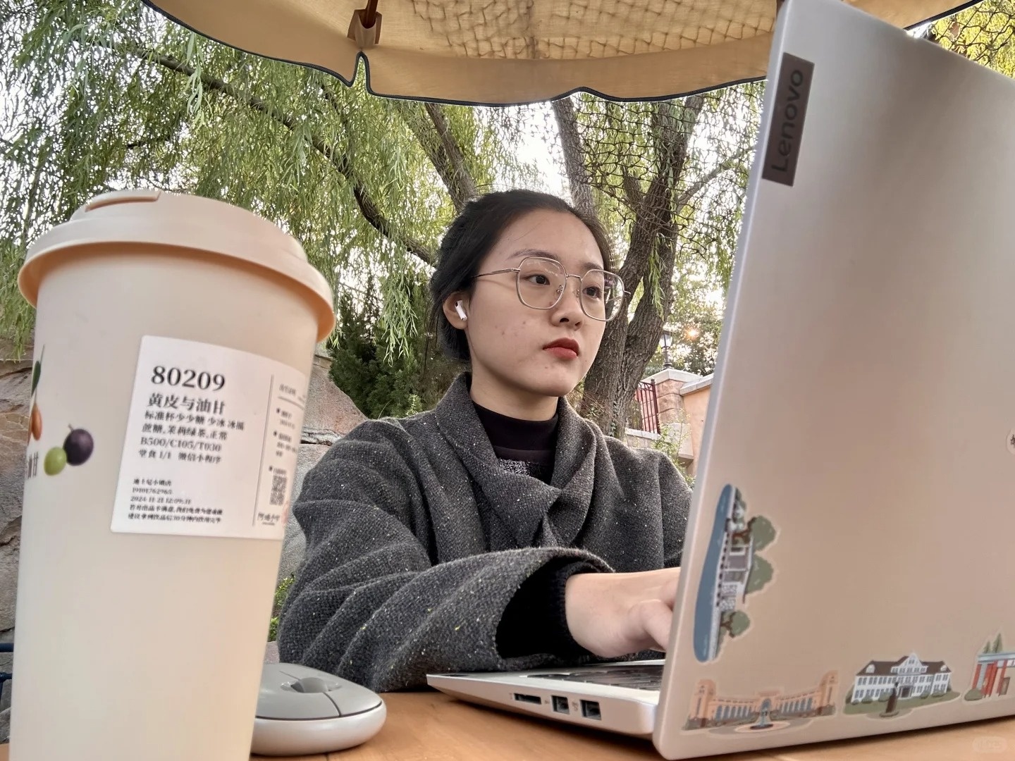 Disneyland,  Shanghai Disneyland,  van phong Disneyland,  Disneyland trung quoc anh 3