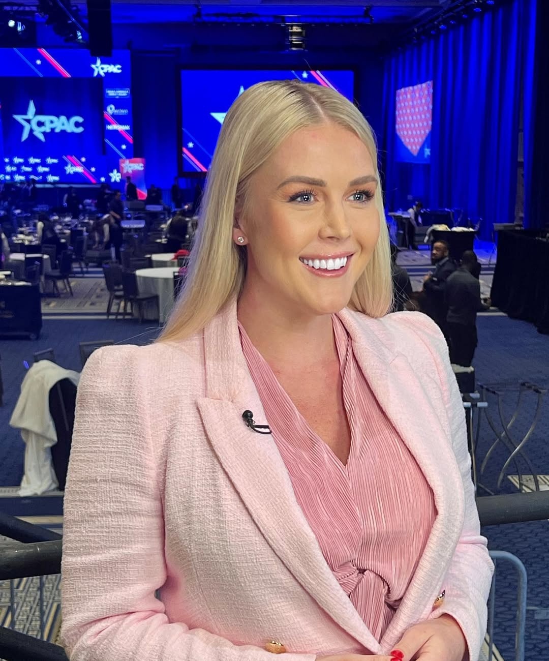 Karoline Leavitt, Karoline Leavitt là ai, Karoline Leavitt Donald Trump, Tổng thống Donald Trump, thư ký báo chí, thư ký Nhà Trắng, thư ký Donald Trump ảnh 8 Karoline Leavitt, Karoline Leavitt la ai, Karoline Leavitt Donald Trump, Tong thong Donald Trump, thu ky bao chi, thu ky Nha Trang, thu ky Donald Trump anh 8