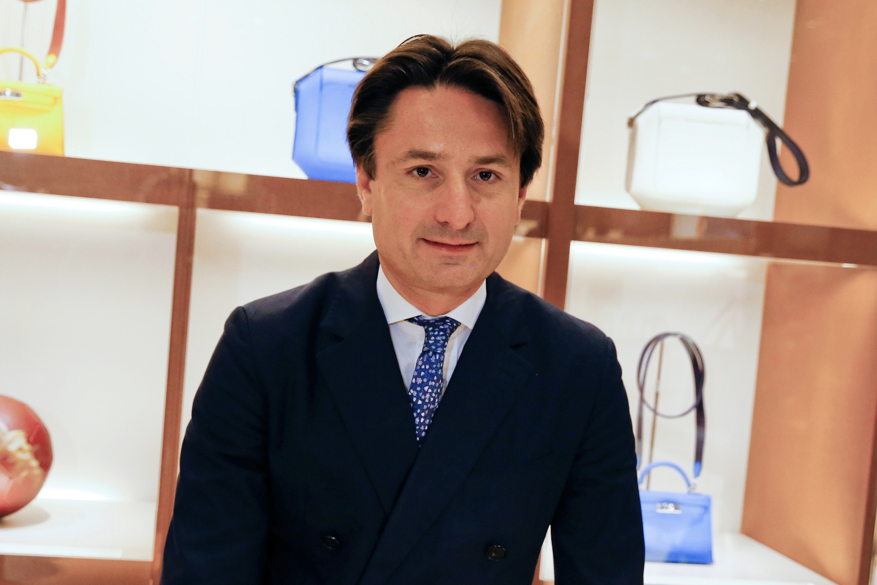 CEO Hermes buc xuc hinh anh