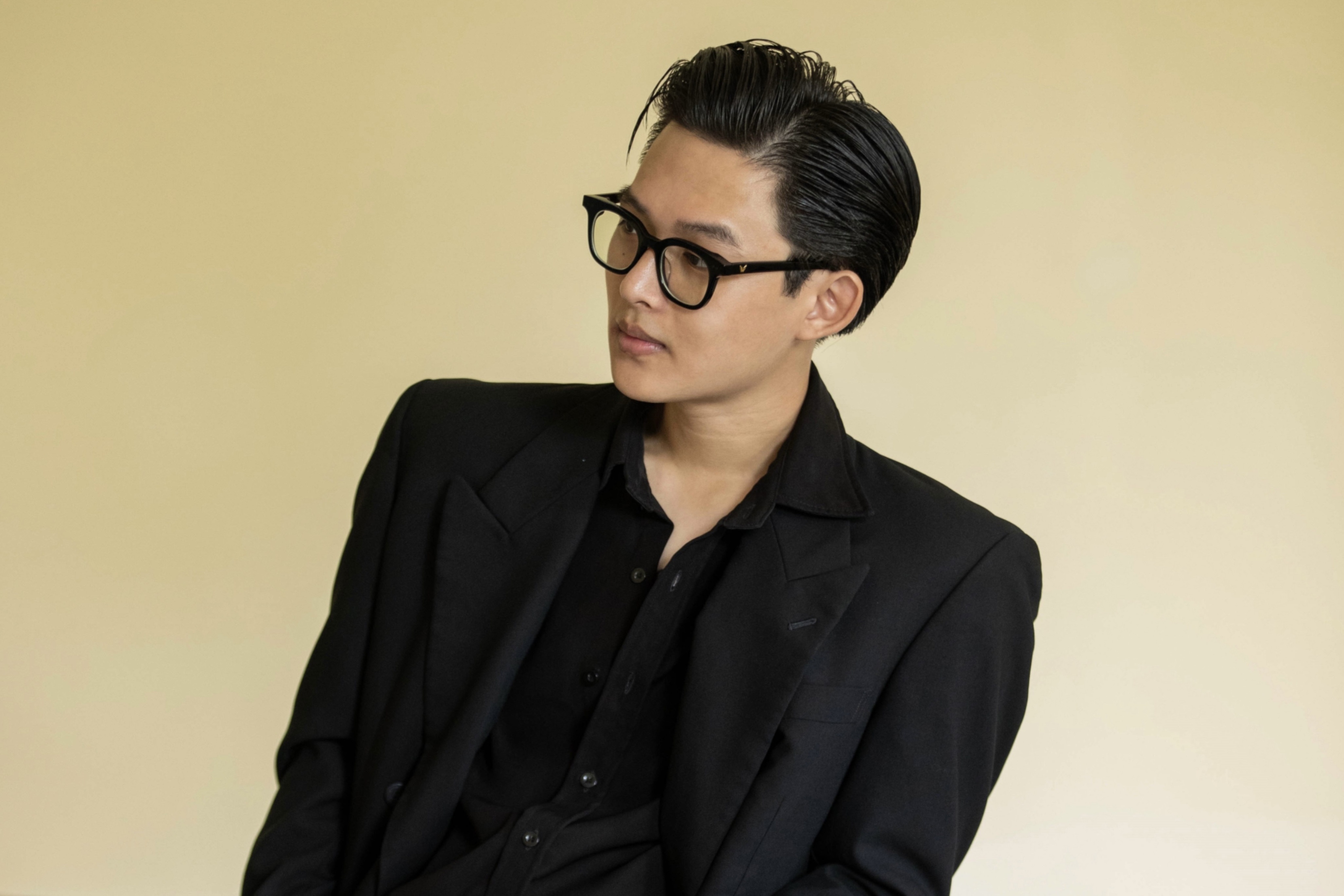 Vua tang ca het dem, nhan su startup TP.HCM bi duoi viec ngay hom sau hinh anh