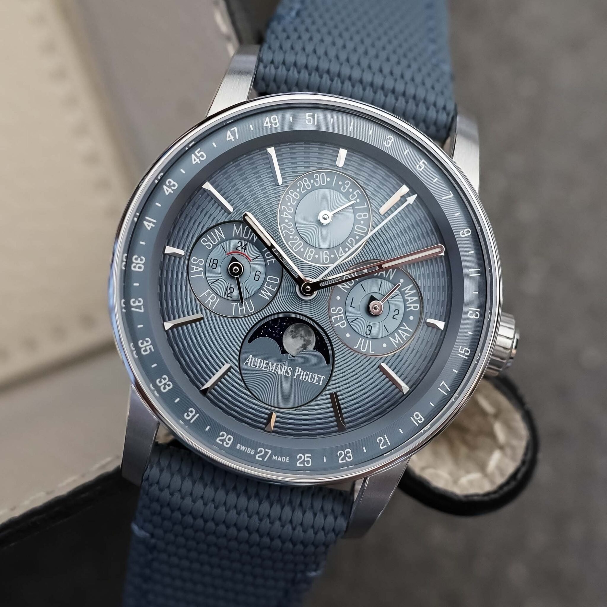 Audemars_Piguet_Code_11.59_Perpe.jpg