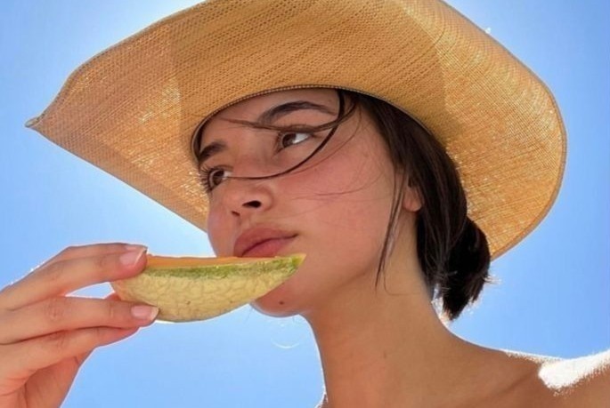 4 dieu can tranh khi boi kem chong nang hinh anh