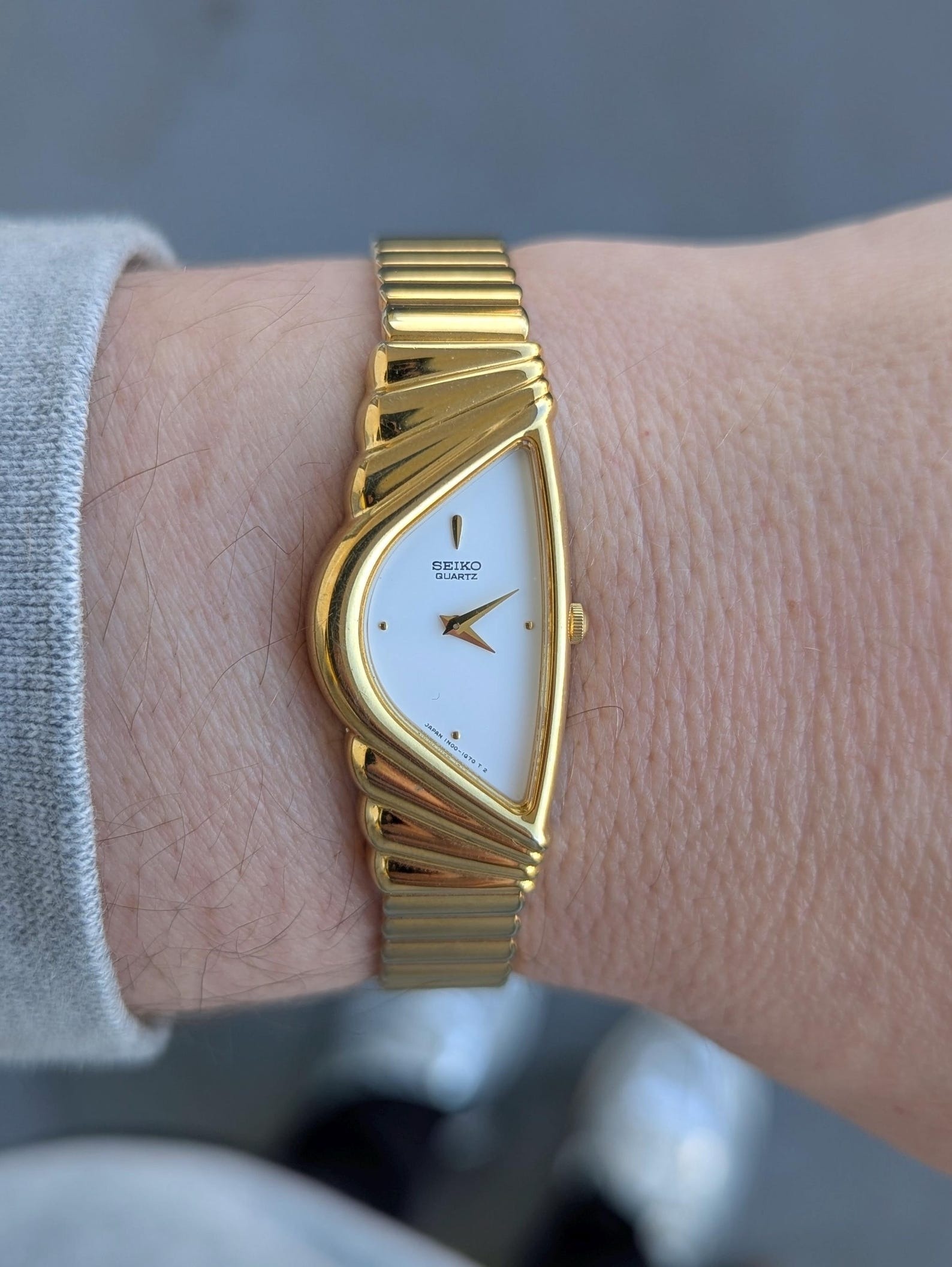 Seiko Half Moon,  dong ho seiko,  dong ho vintage anh 2