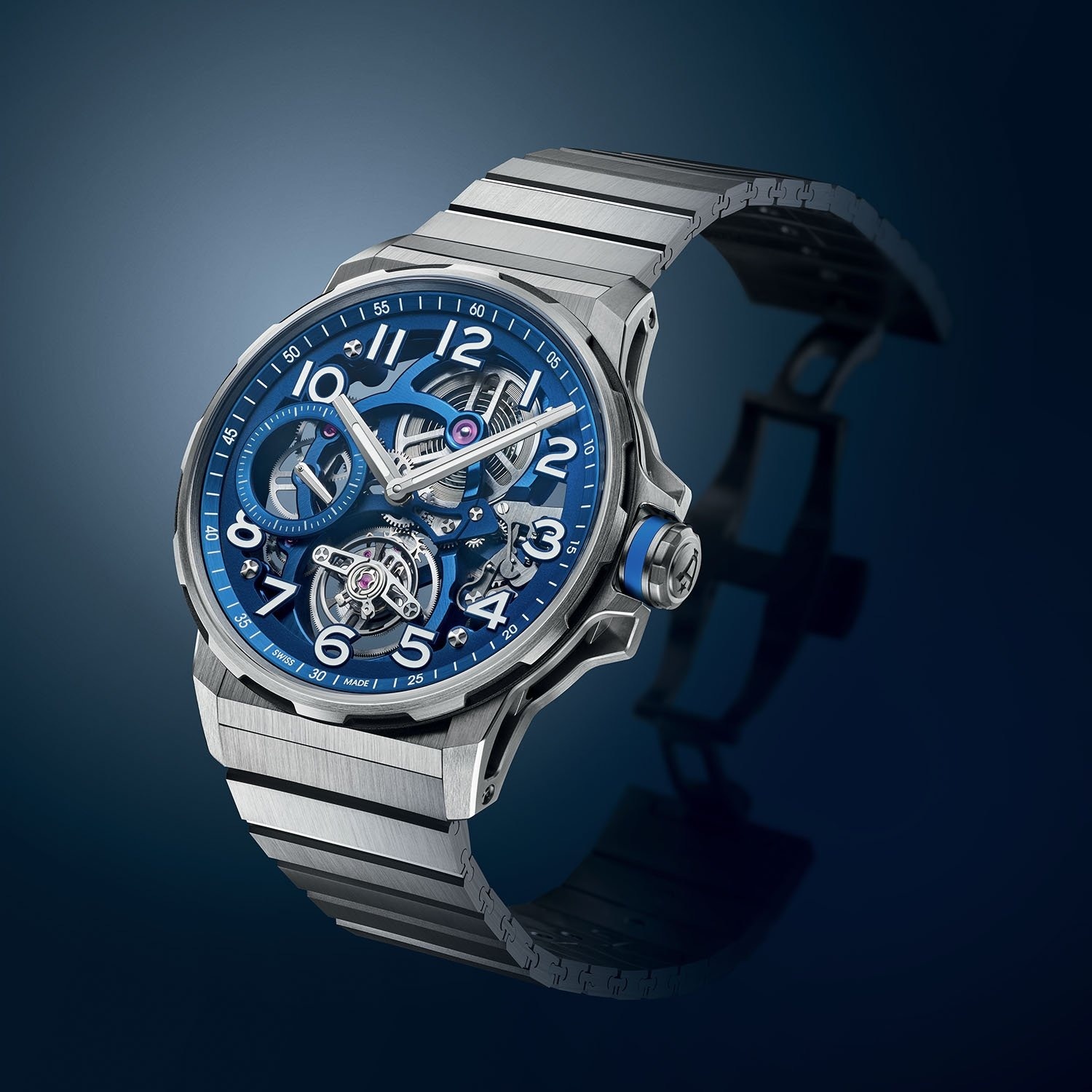 Angelus_Flying_Tourbillon_Titani_3_.jpg