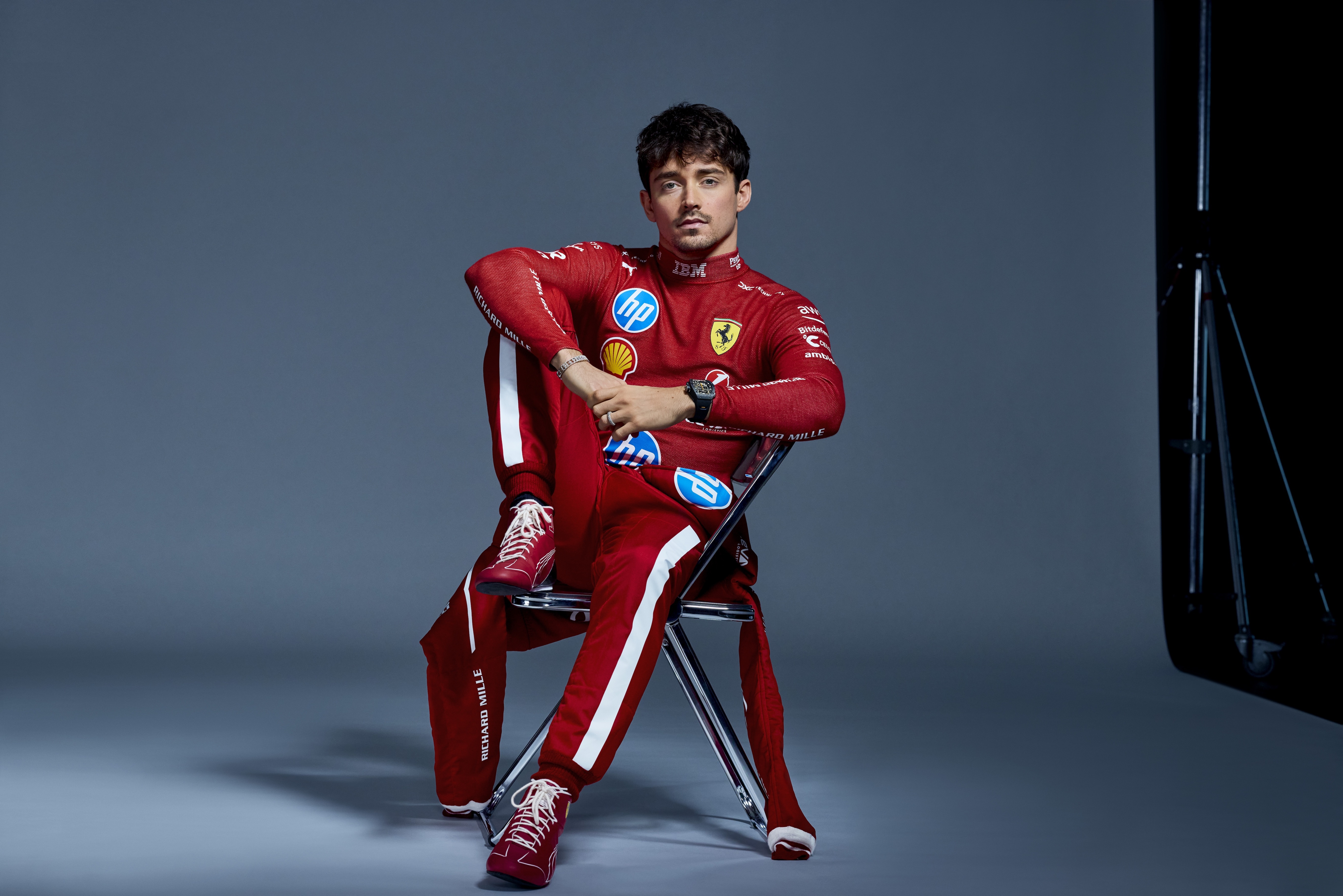 RM_43_01_Ferrari_Charles_Leclerc_1.jpg