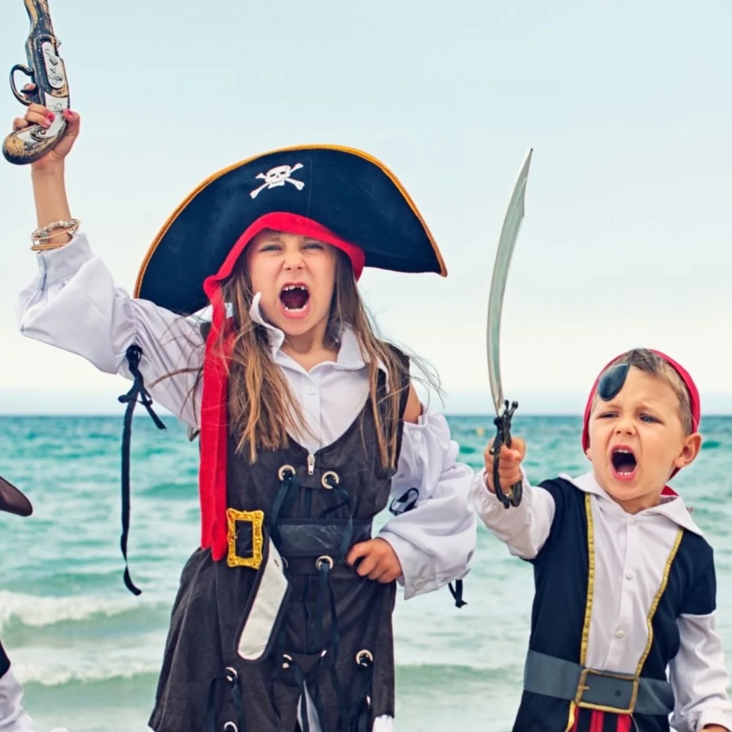 Ella Peters,  superyacht nanny,  bao mau gen z,  sieu du thuyen anh 3