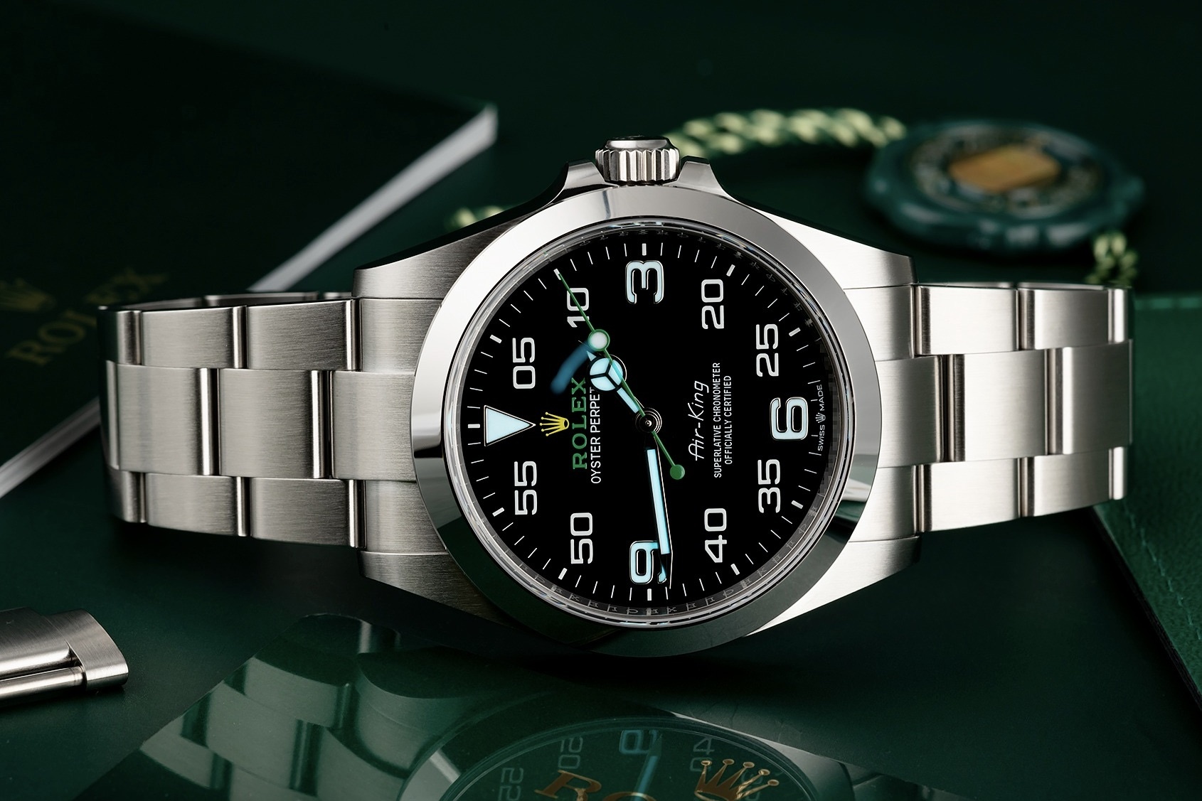 Rolex tang gia truoc su kien lon nhat nganh dong ho hinh anh