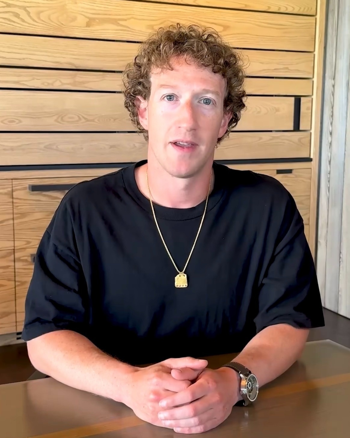 CEO Meta,  dong ho Mark Zuckerberg,  Mark Zuckerberg G Shock,  Mark Zuckerberg Casio,  dong ho binh dan anh 8