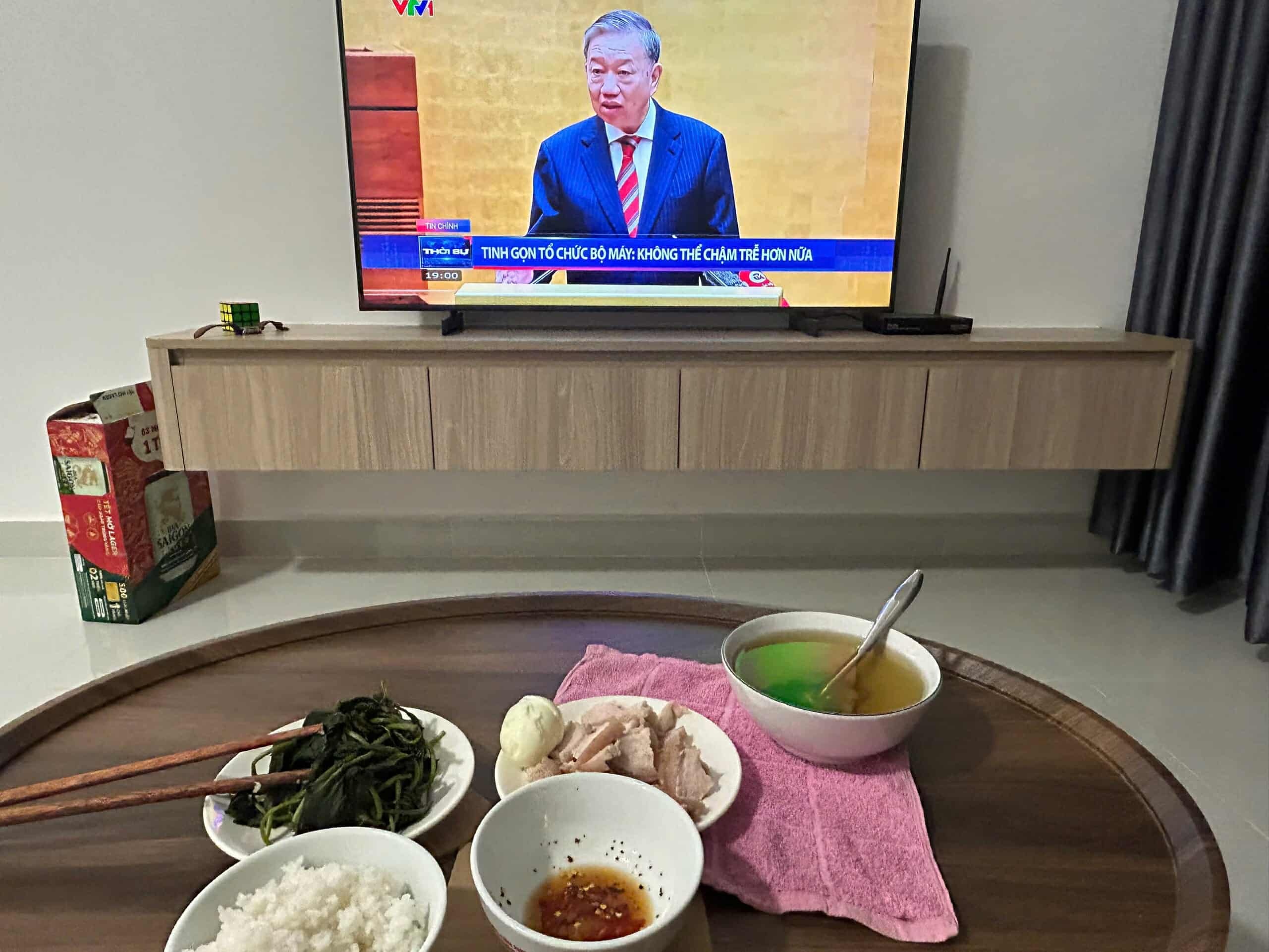 cho thue chung cu, nguoi tre TP.HCM, dau tu bat dong san, song thue TP.HCM, nha cho thue, nha rieng cho thue, bat dong san TP.HCM, thu nhap thu dong, toi uu tai chinh, tiet kiem chi phi, song linh hoat, nha quan 7, nha Cat Lai, chung cu cao cap, thi truong cho thue, mua nha TP.HCM, gioi tre hien dai, tu chu tai chinh, thue can ho dich vu, chi phi sinh hoat anh 3