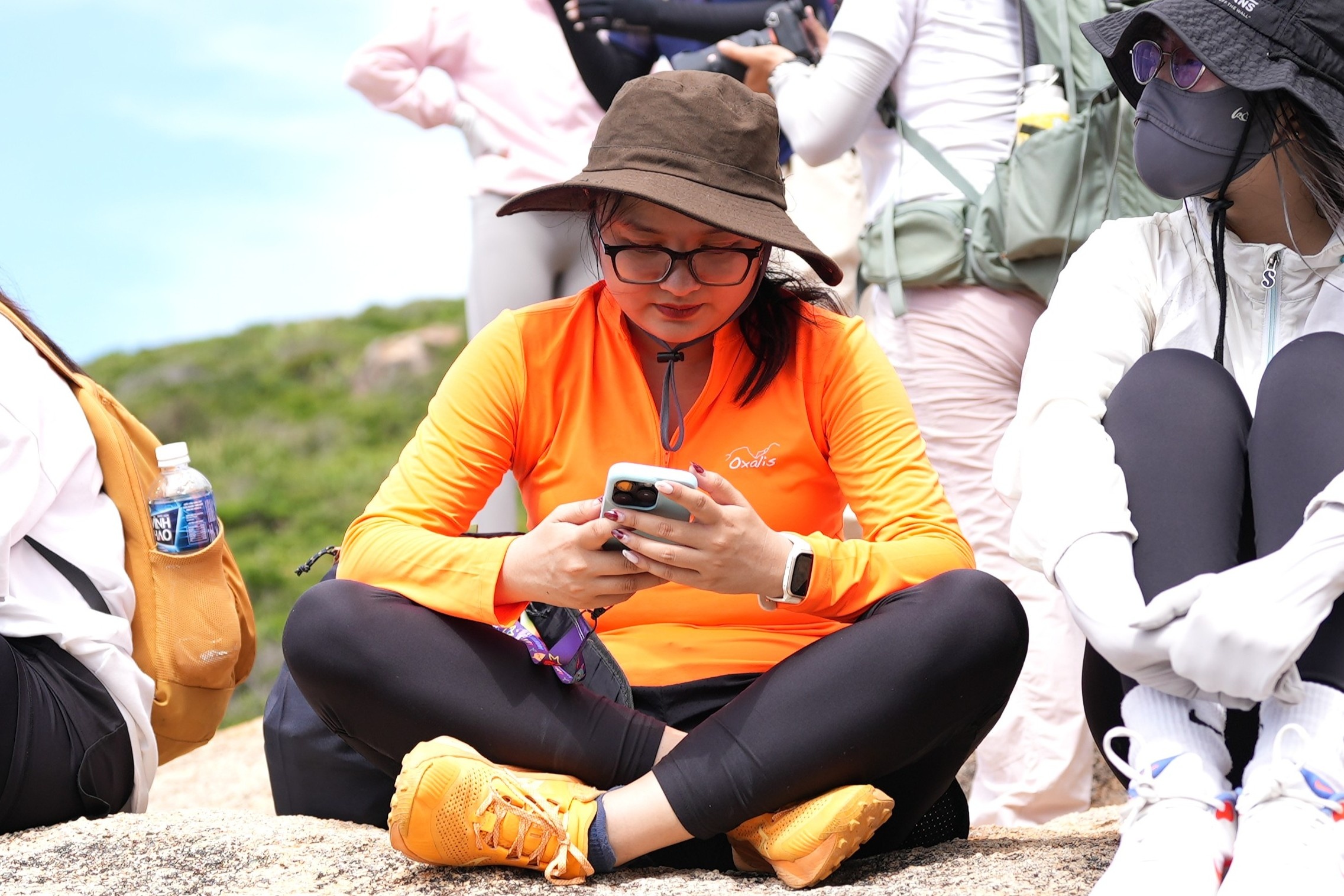 Team building tro thanh noi so cua nguoi huong noi hinh anh