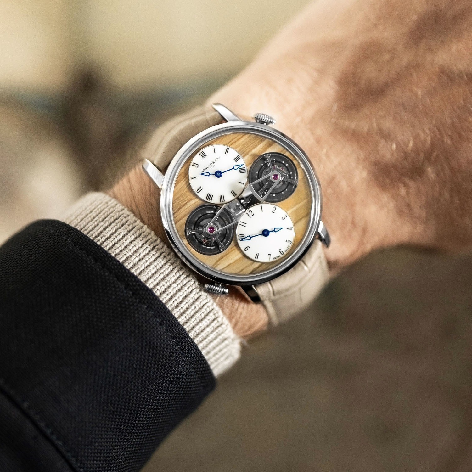 dong ho tuan,  dong ho znews anh 4