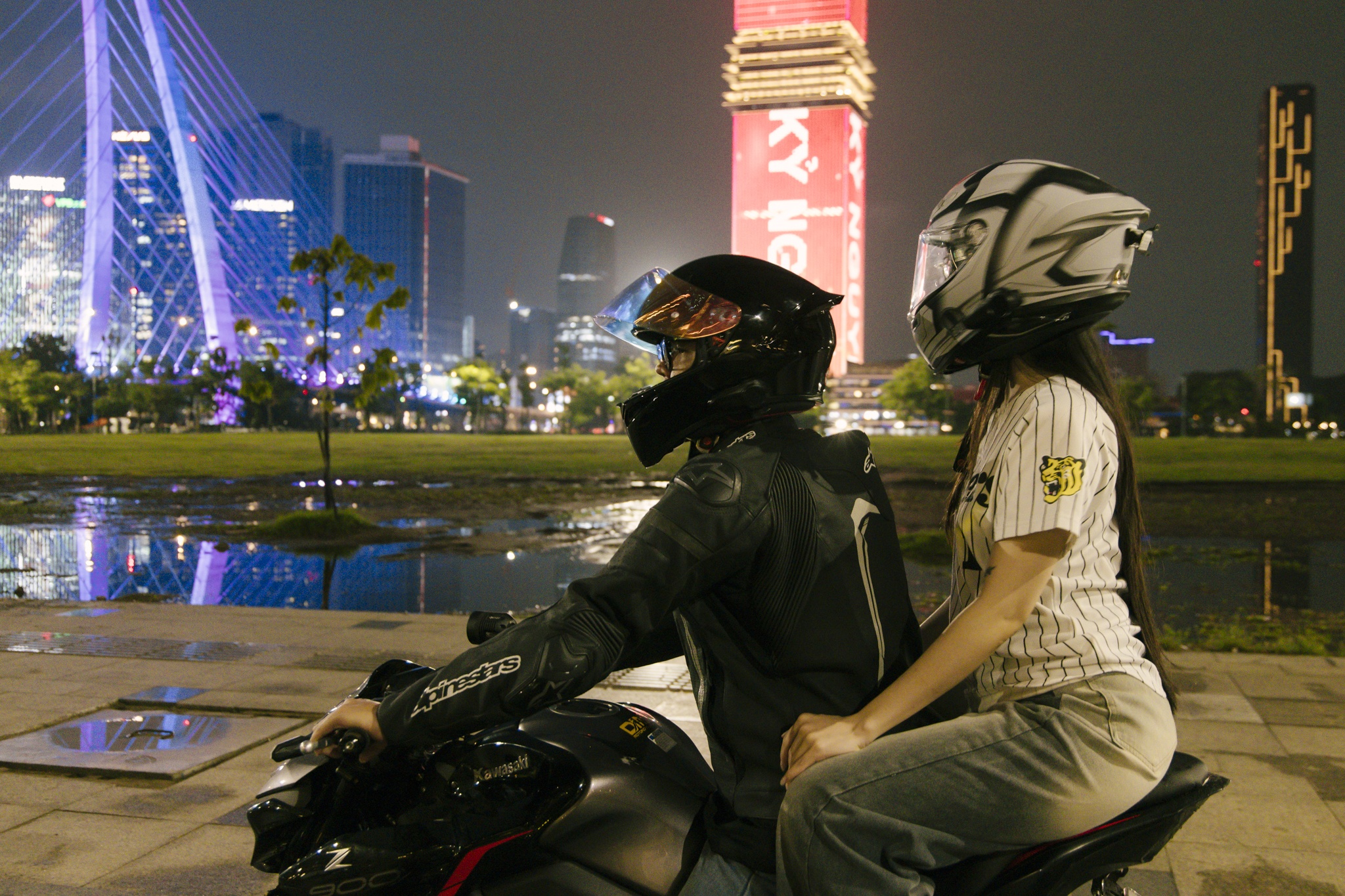 Mot tuan kiem gan 10 trieu dong cua 'soai ca' lai mo to tai TP.HCM hinh anh