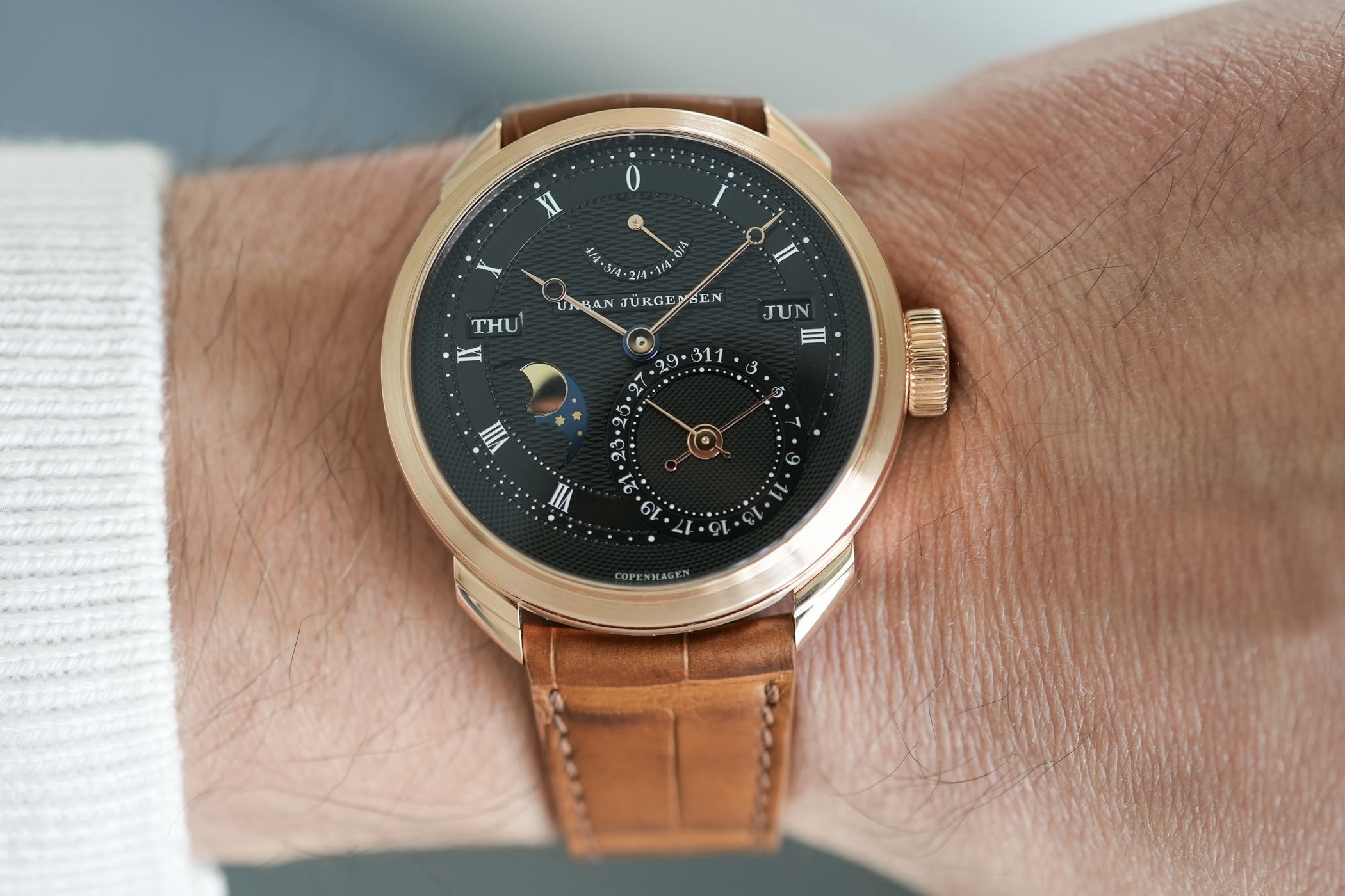 Co may chi bao pha trang chinh xac 14.000 nam hinh anh