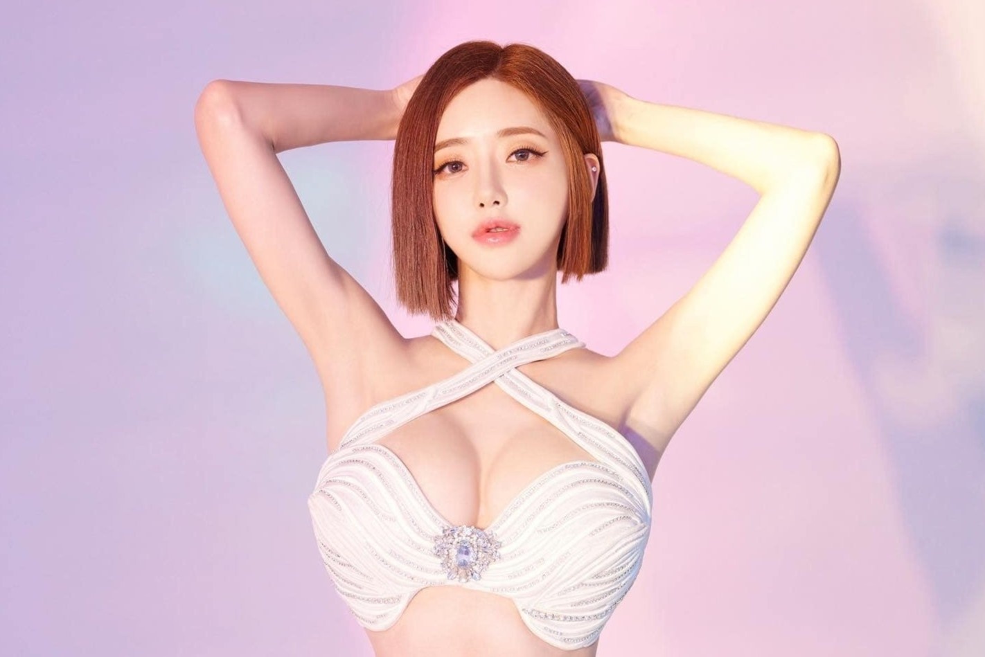 Sai lam khien 'DJ goi cam nhat Han Quoc' cao nua dau hinh anh