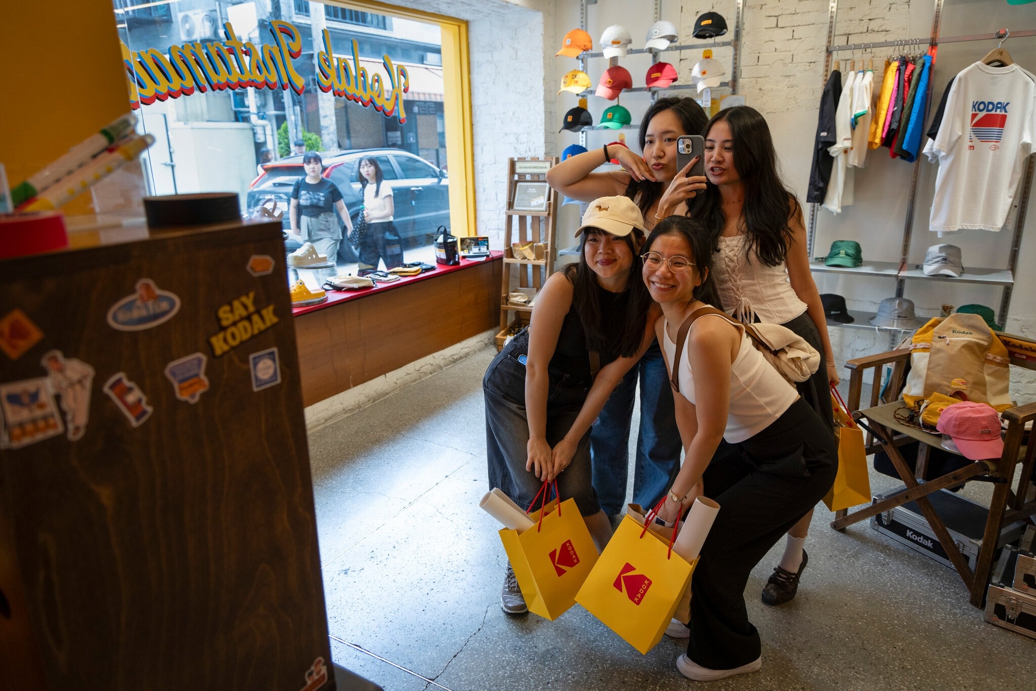 Eastman Kodak,  Kodak,  thuong hieu nhiep anh,  ong lon nhiep anh,  Kodak thoi trang anh 2