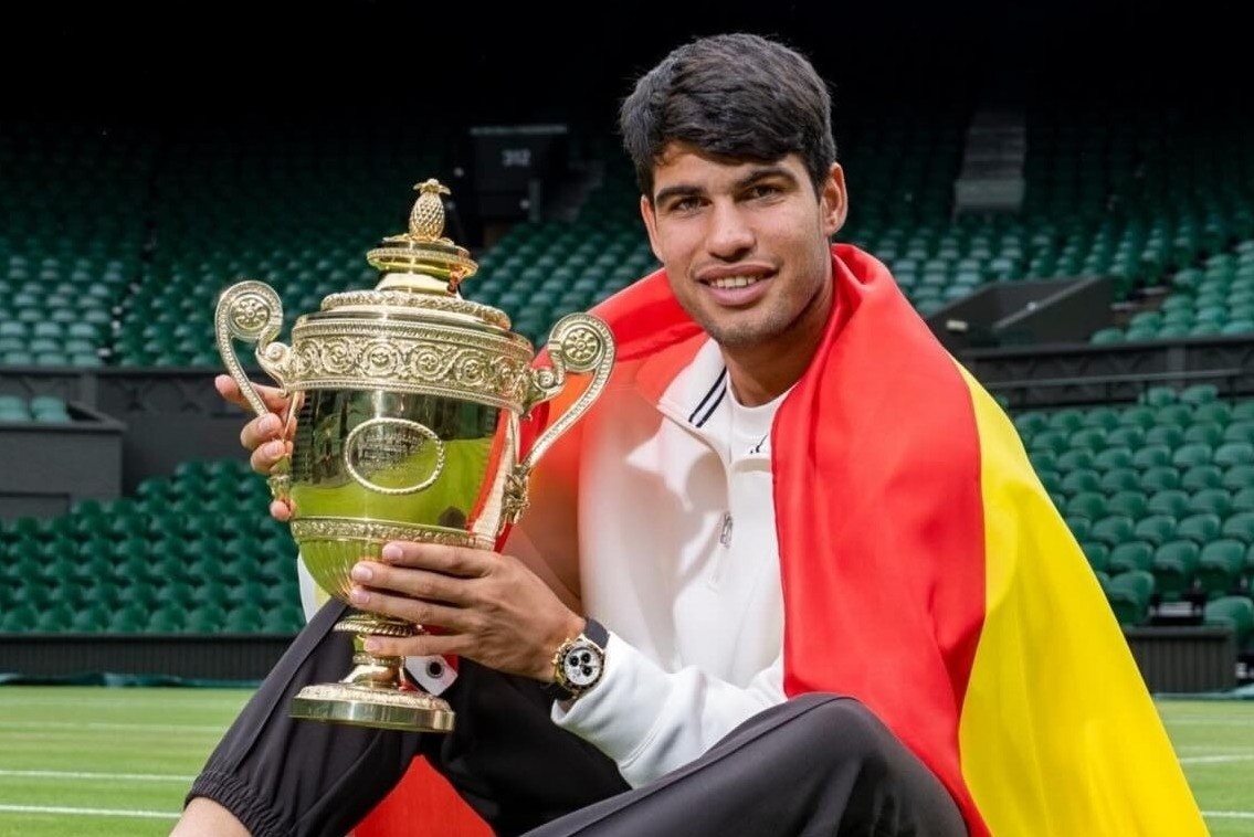 Dai su Rolex van phai tu mua dong ho hinh anh